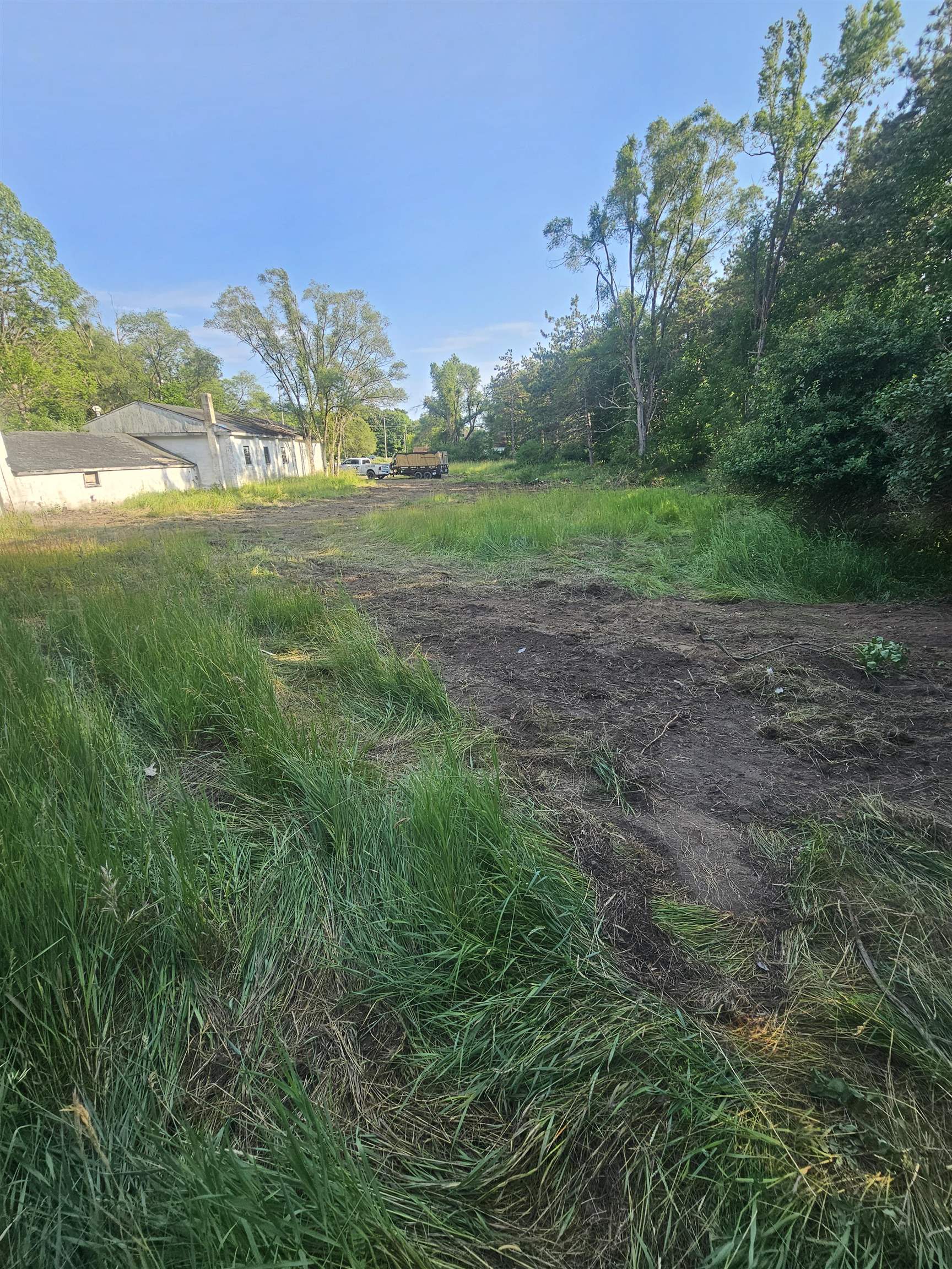 12877 Us-31 N Property Photo 10