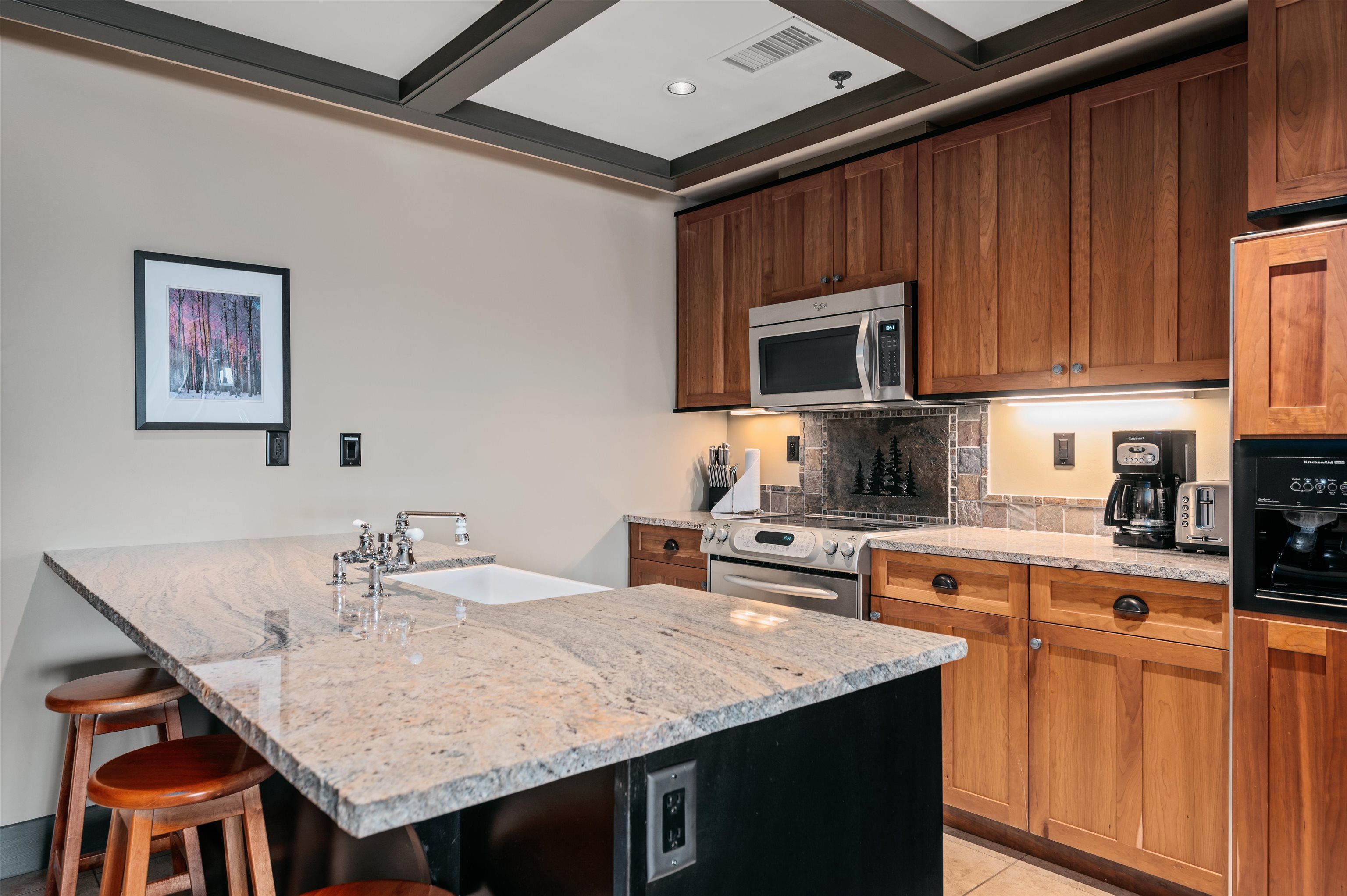 2035 N Us-31 N Property Photo 12