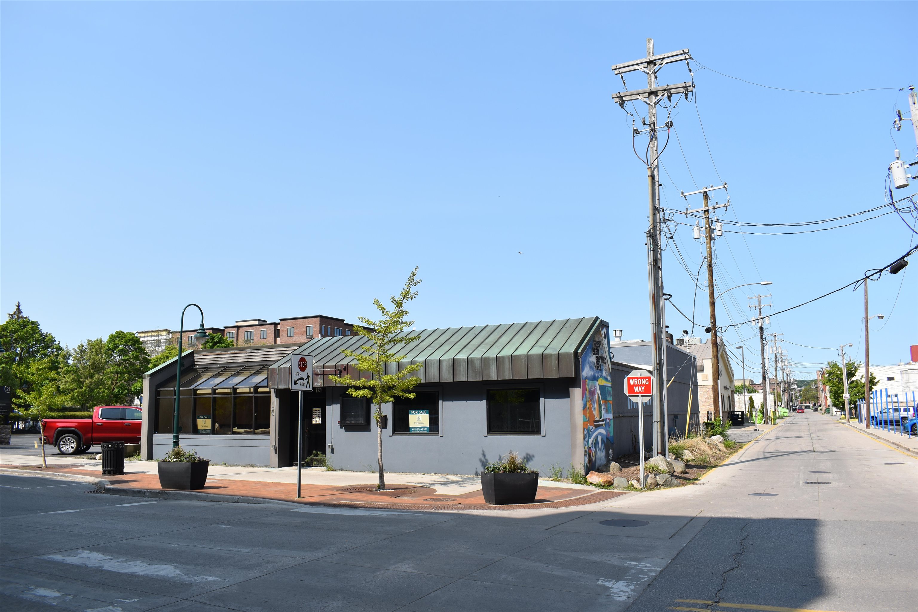 120 Park Street Property Photo 1