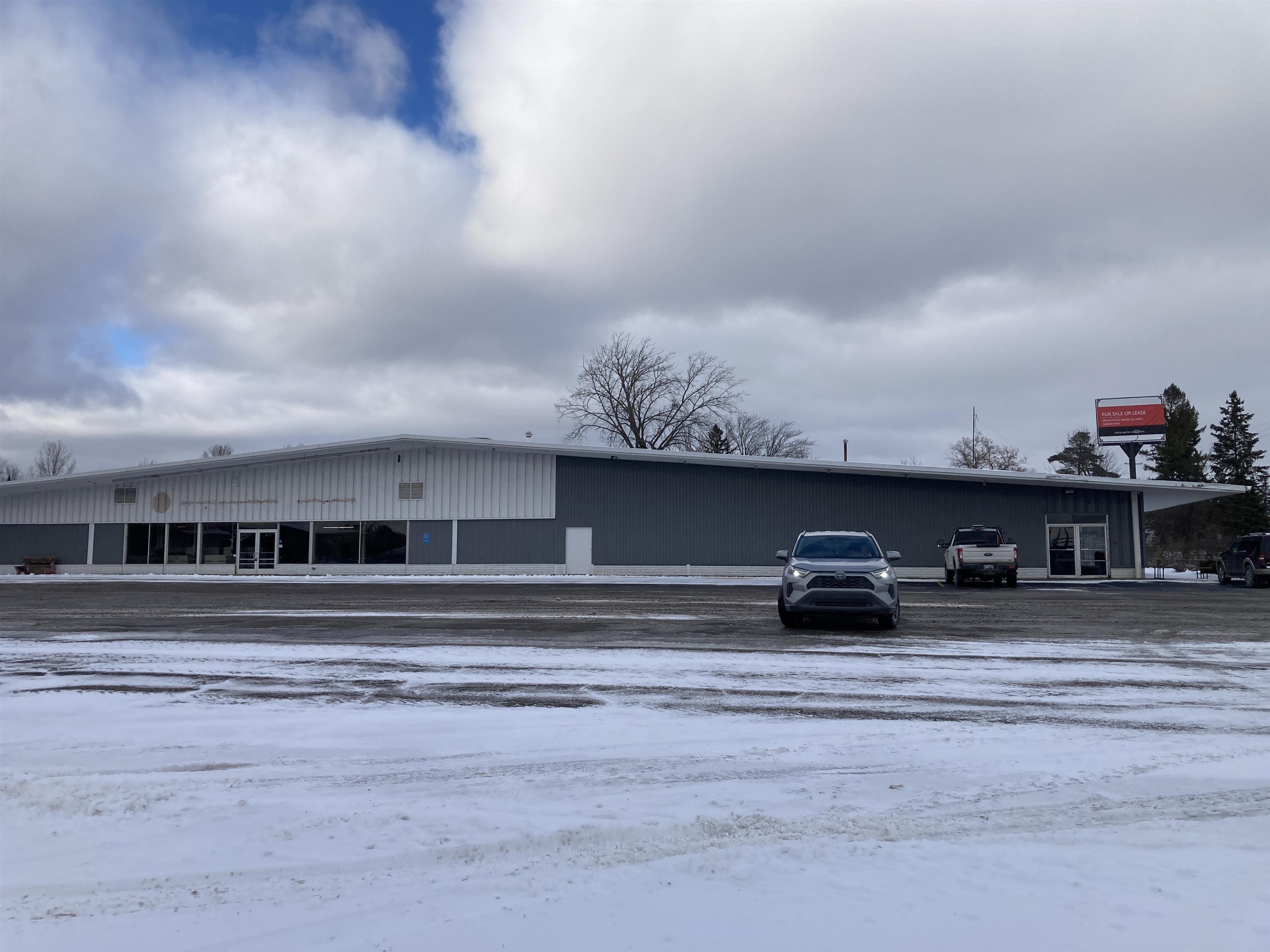 2761 N M-33 Property Photo 2