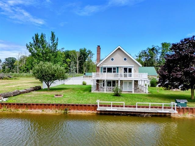 2414 Lola Lane Property Photo 1