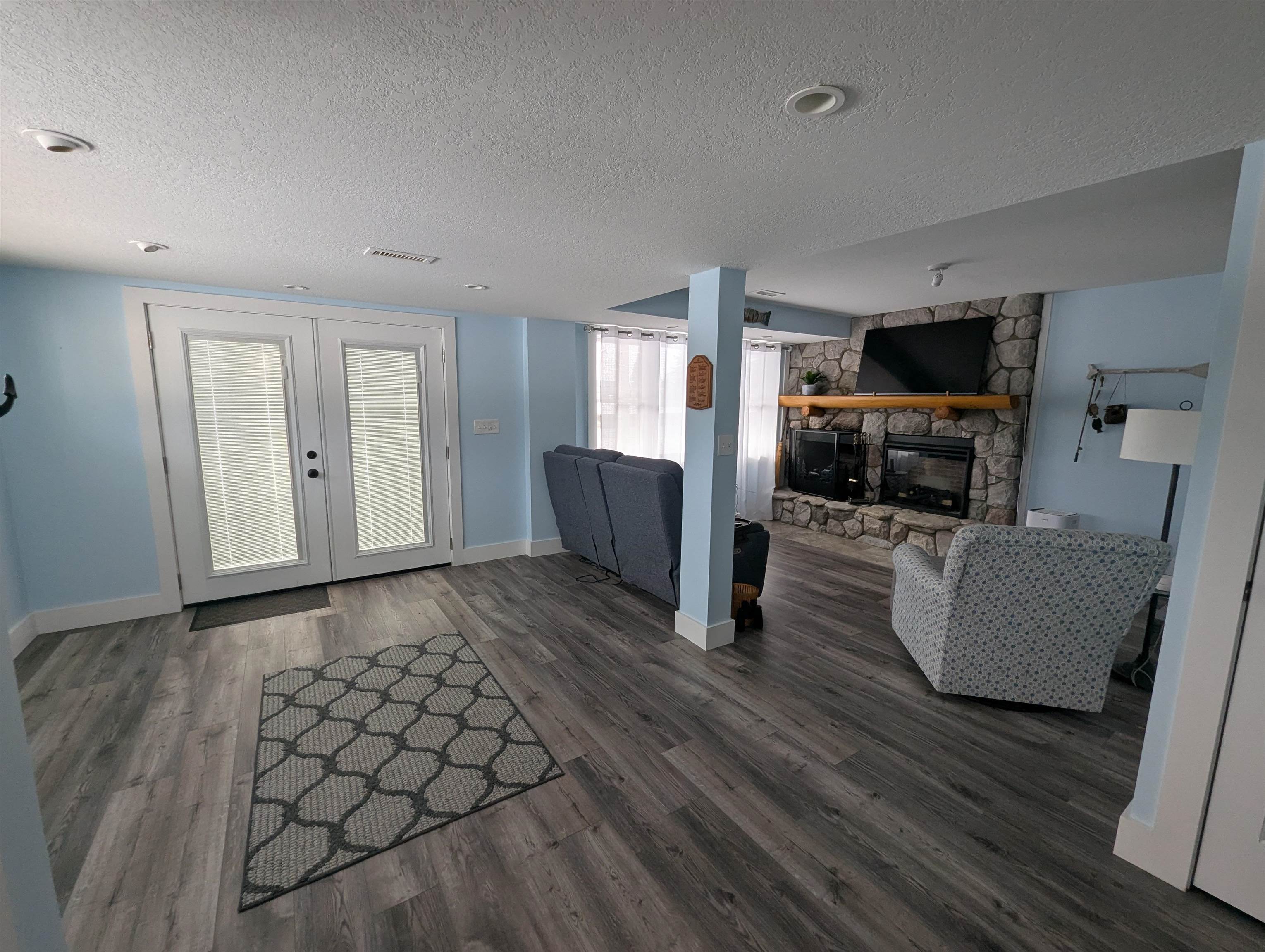 2414 Lola Lane Property Photo 17