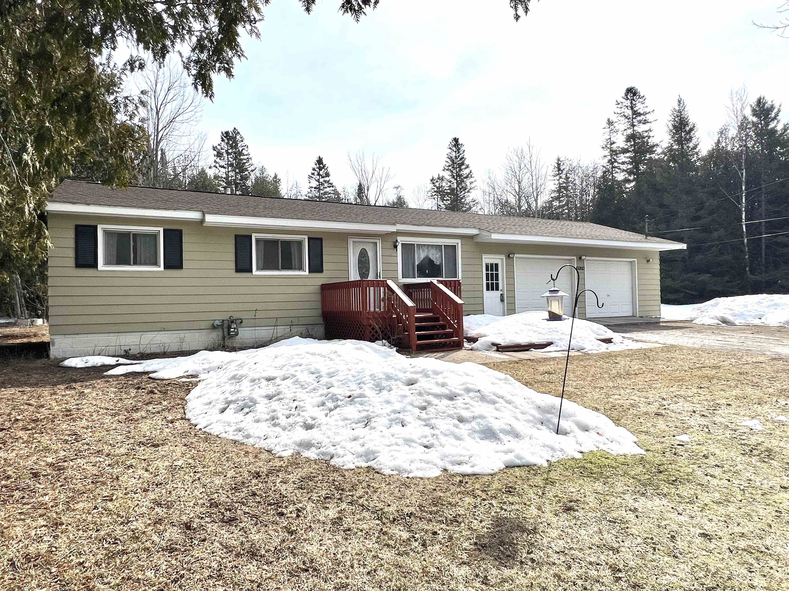 6829 Us-23 N Property Photo