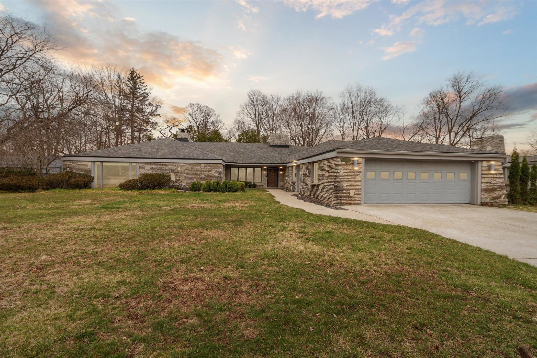 201 Orchard Property Photo