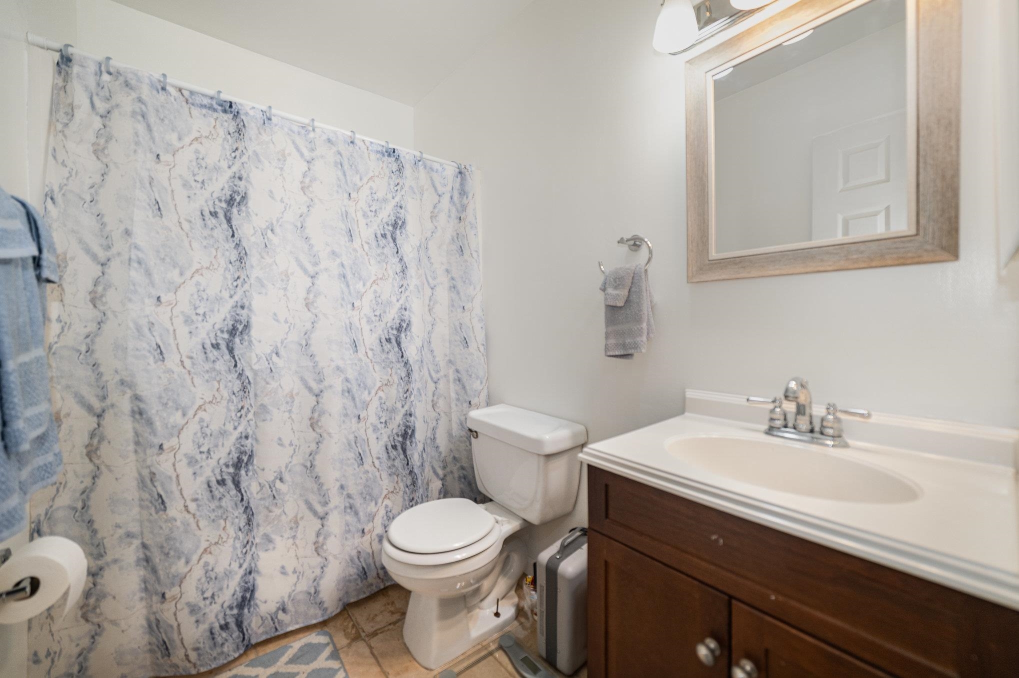 912 E Andre Street Property Photo 12