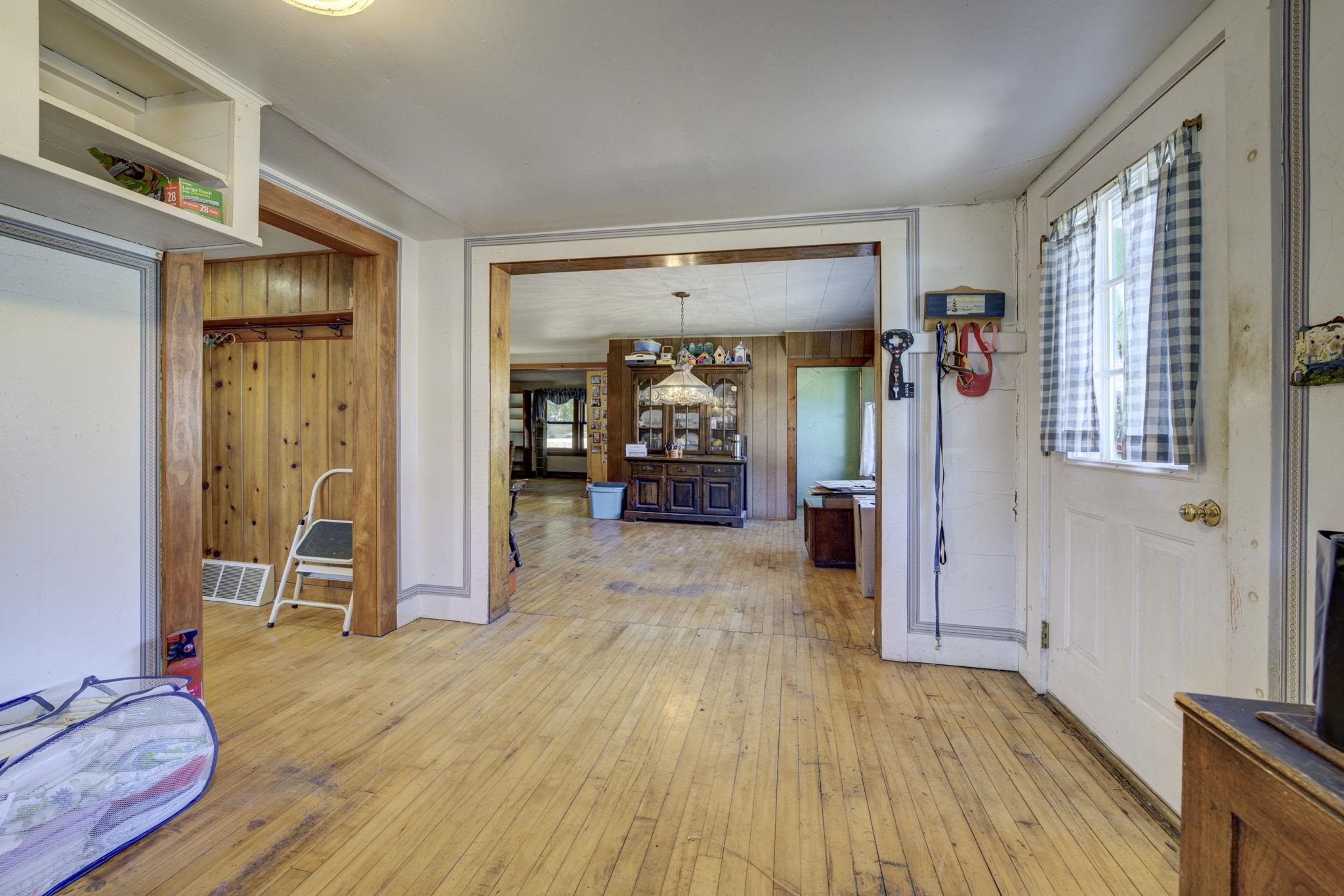 603 S Main Street Property Photo 20