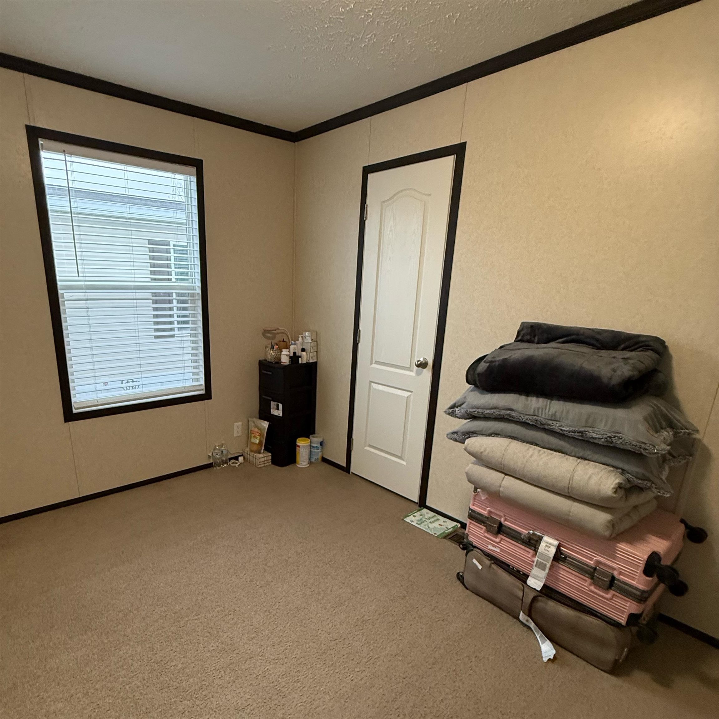 1279 Beacon Hill Court Property Photo 14
