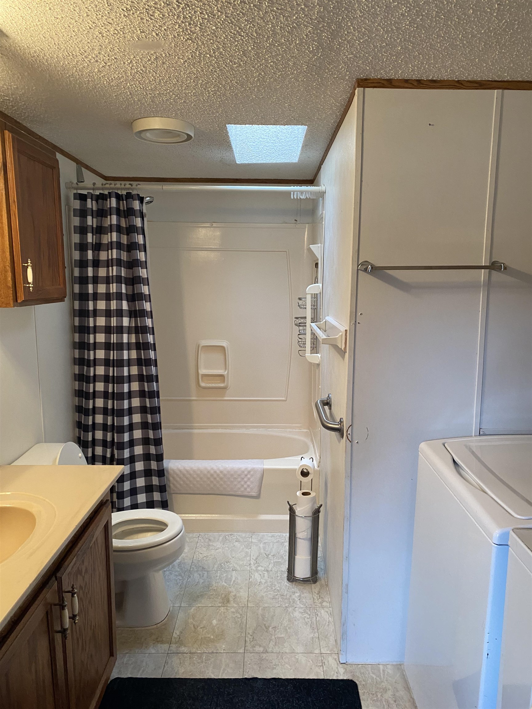 1447 S Dow Road Property Photo 45