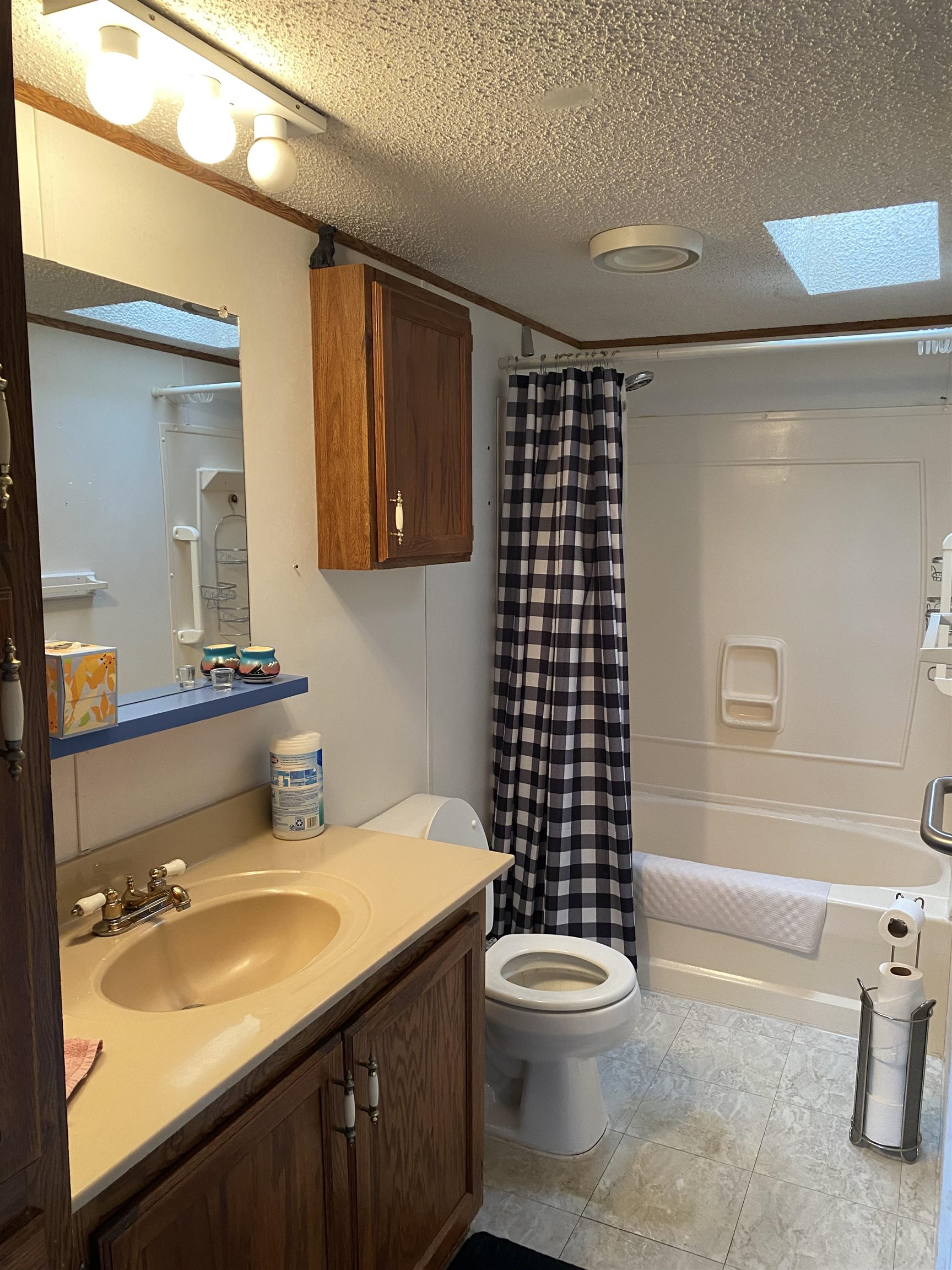 1447 S Dow Road Property Photo 46