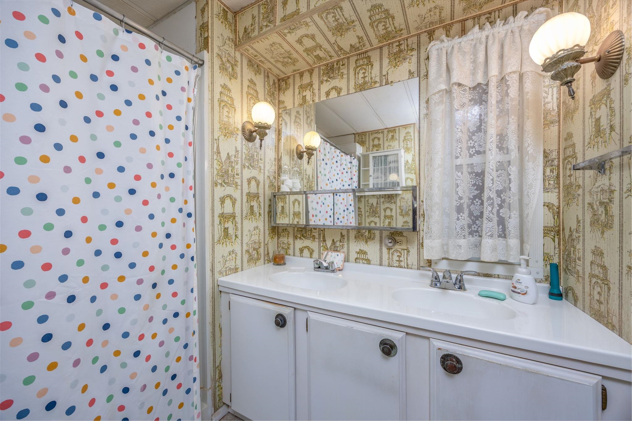 6313 Fairlane Drive Property Photo 17