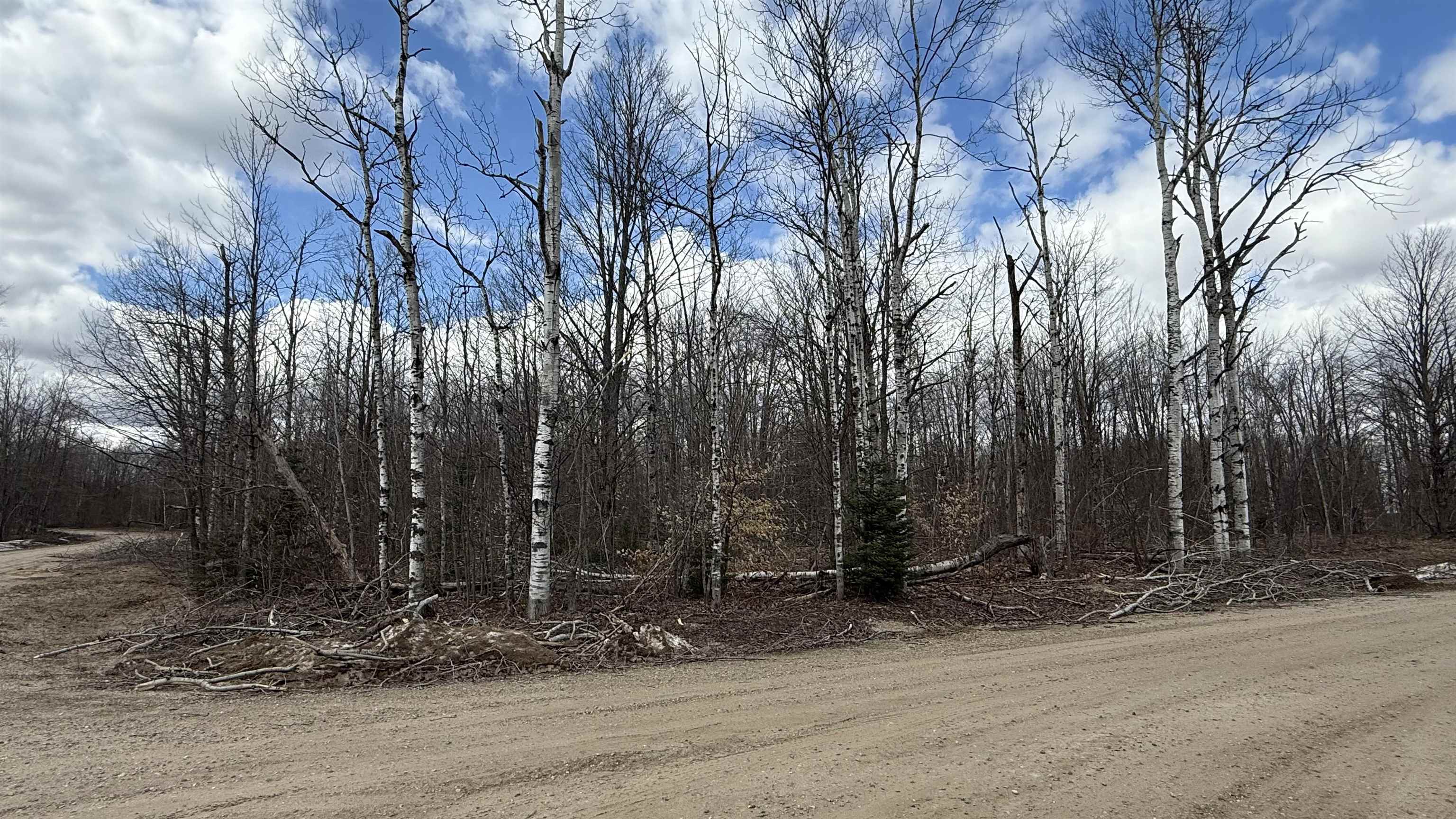 Lot 857 Hollyglen Drive Property Photo 3