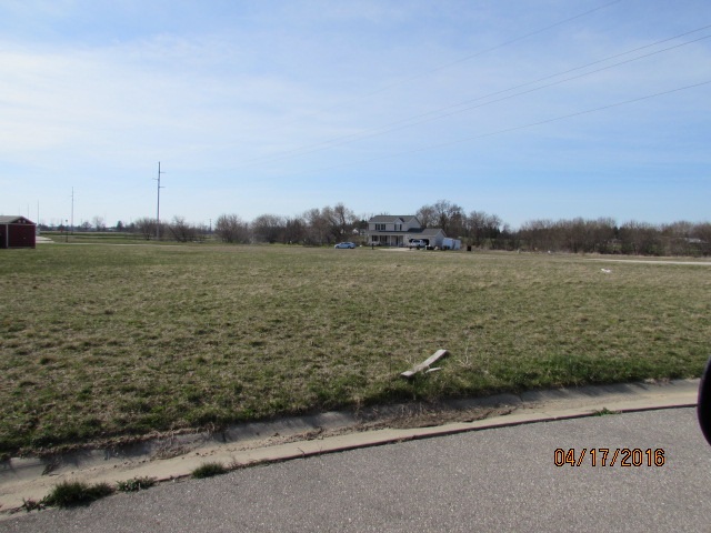 278 Ruby Court Property Photo 2