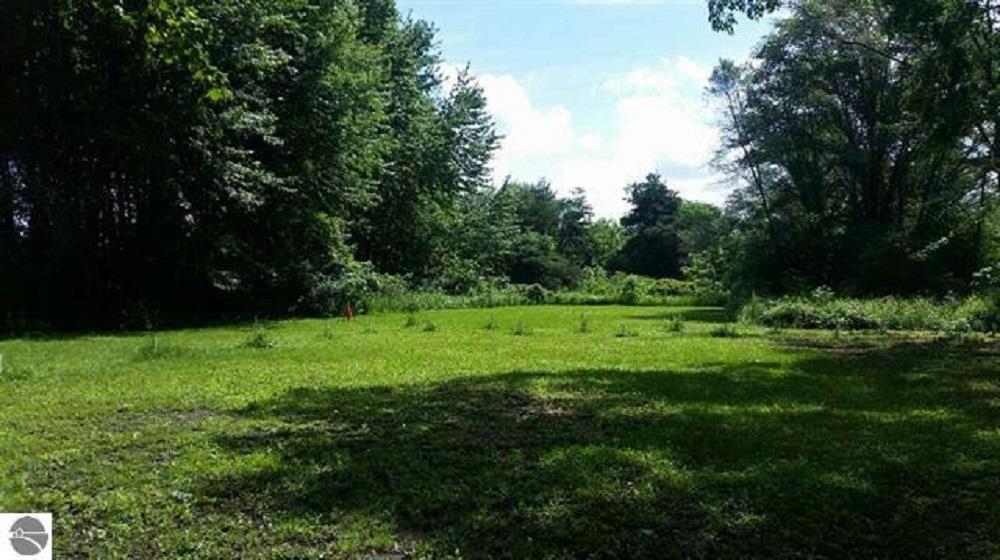 3293 S Isabella Road Property Photo 6