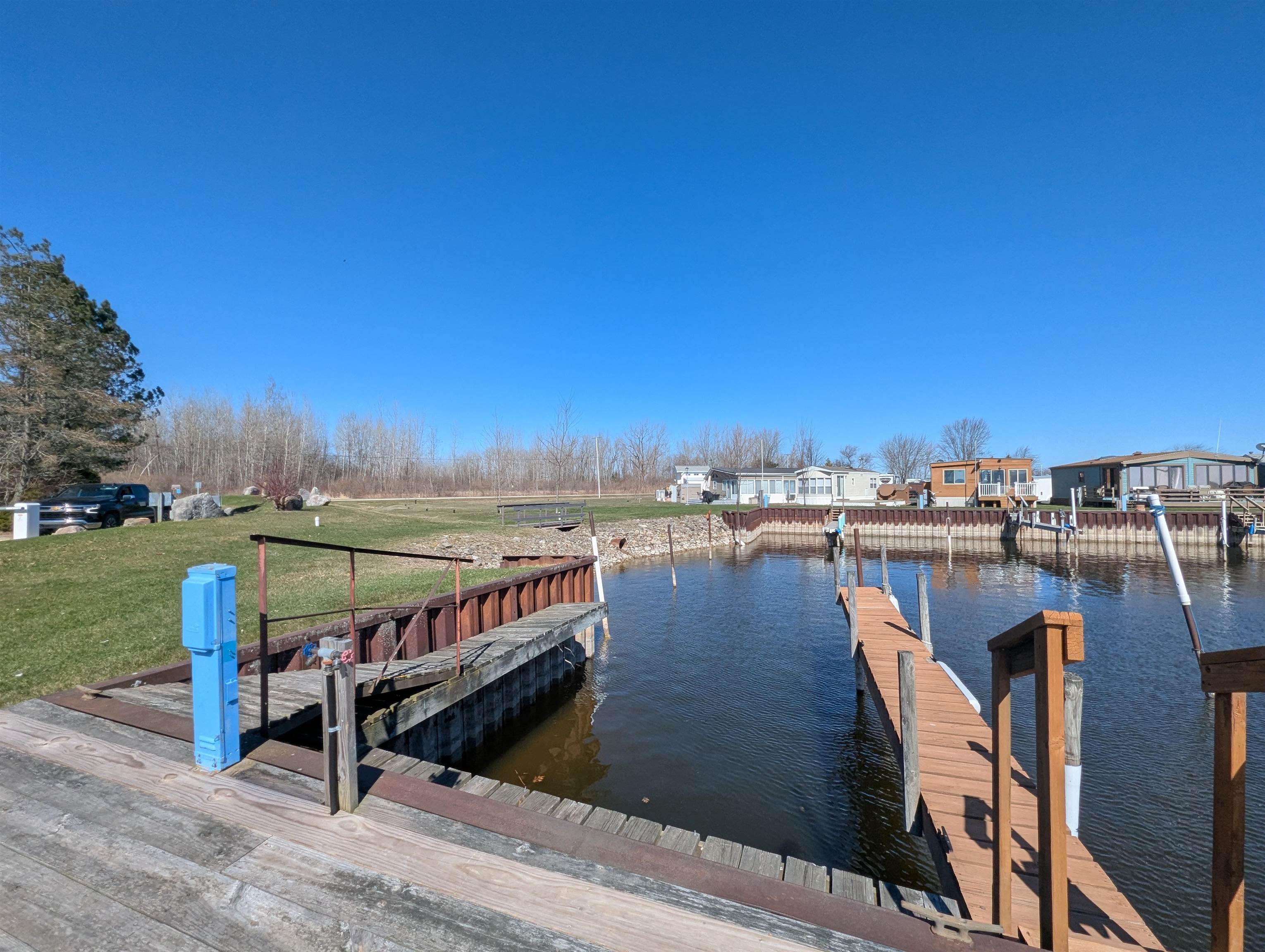 N/a Michigan Avenue Property Photo 2