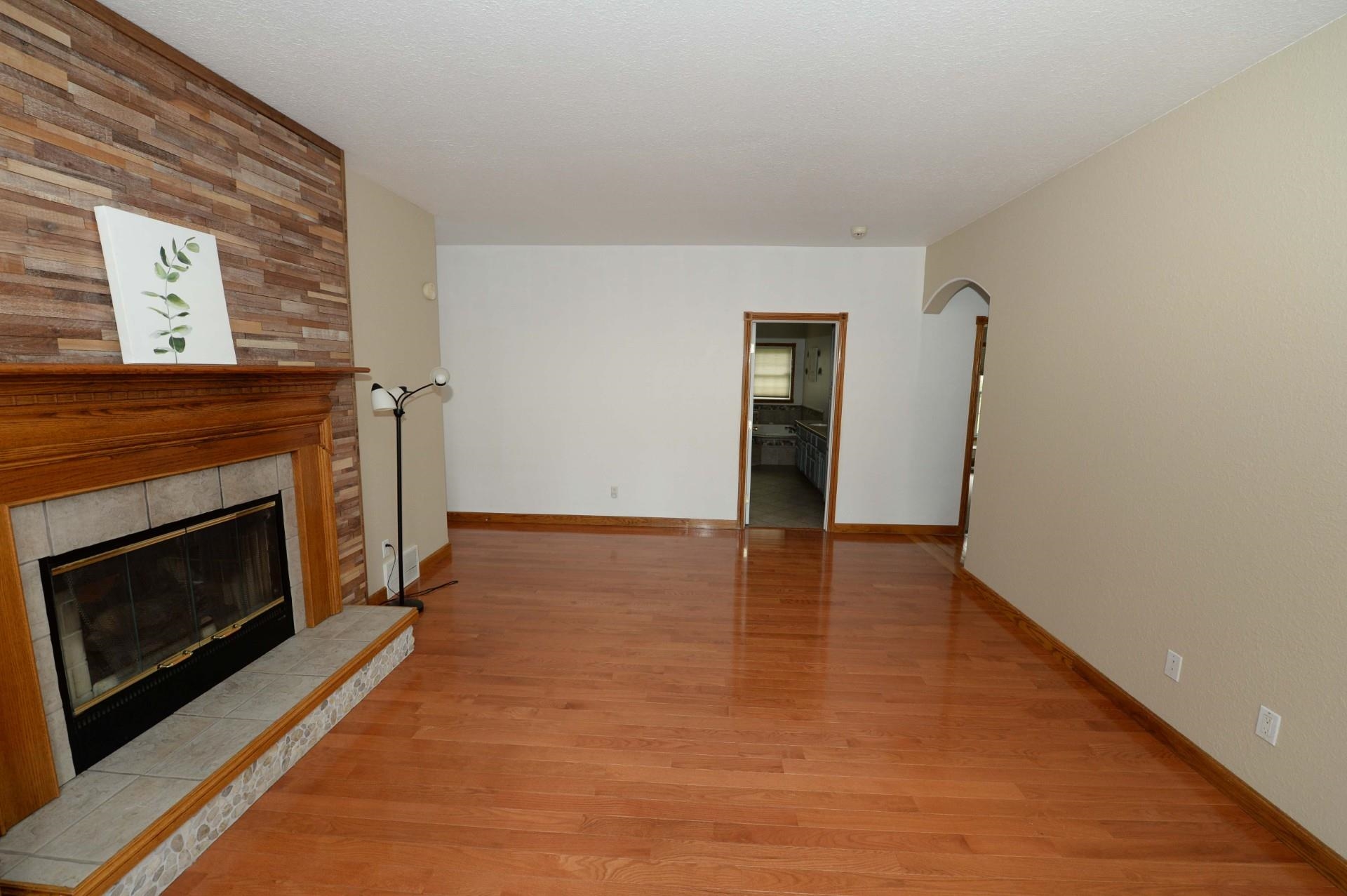 4507 Gowen Road Property Photo 27