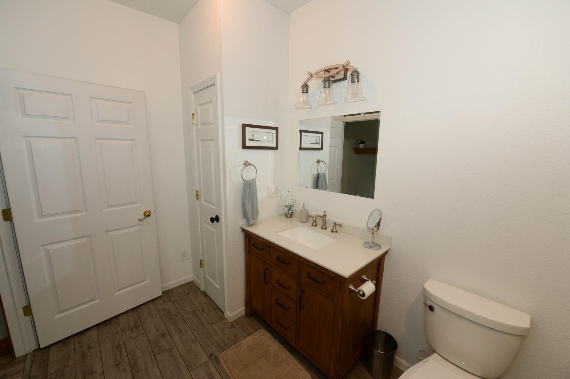 4507 Gowen Road Property Photo 33