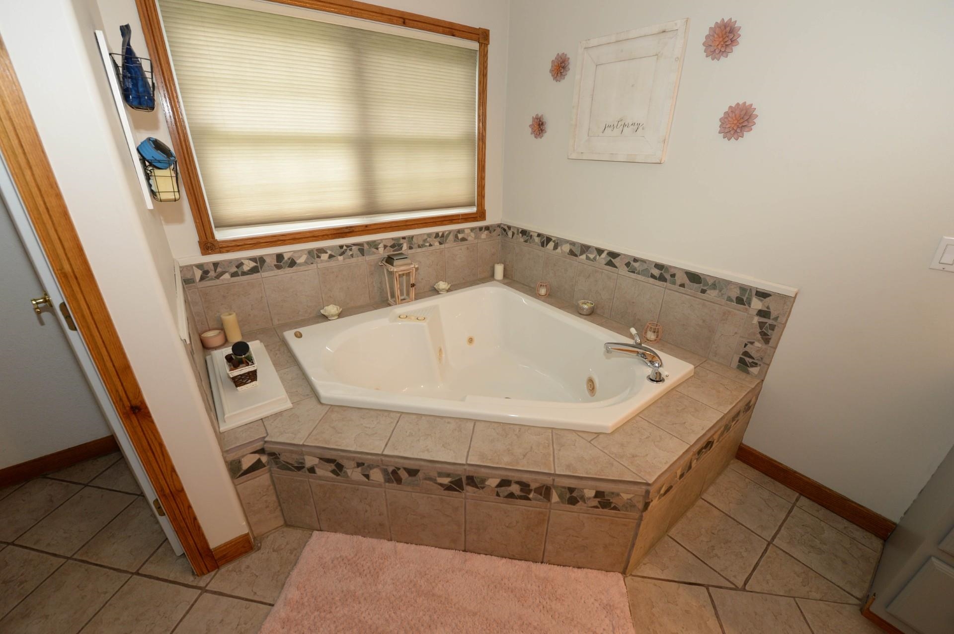4507 Gowen Road Property Photo 40