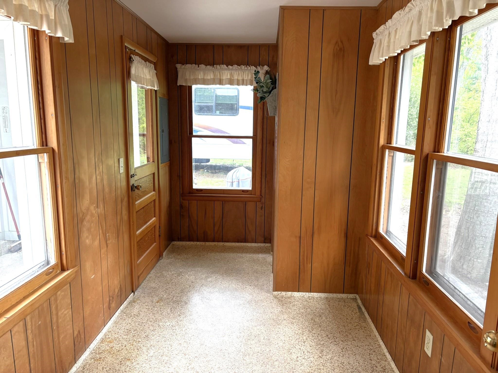8921 Us-31 Property Photo 13