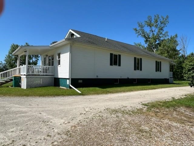 2393 Oates Road Property Photo 3