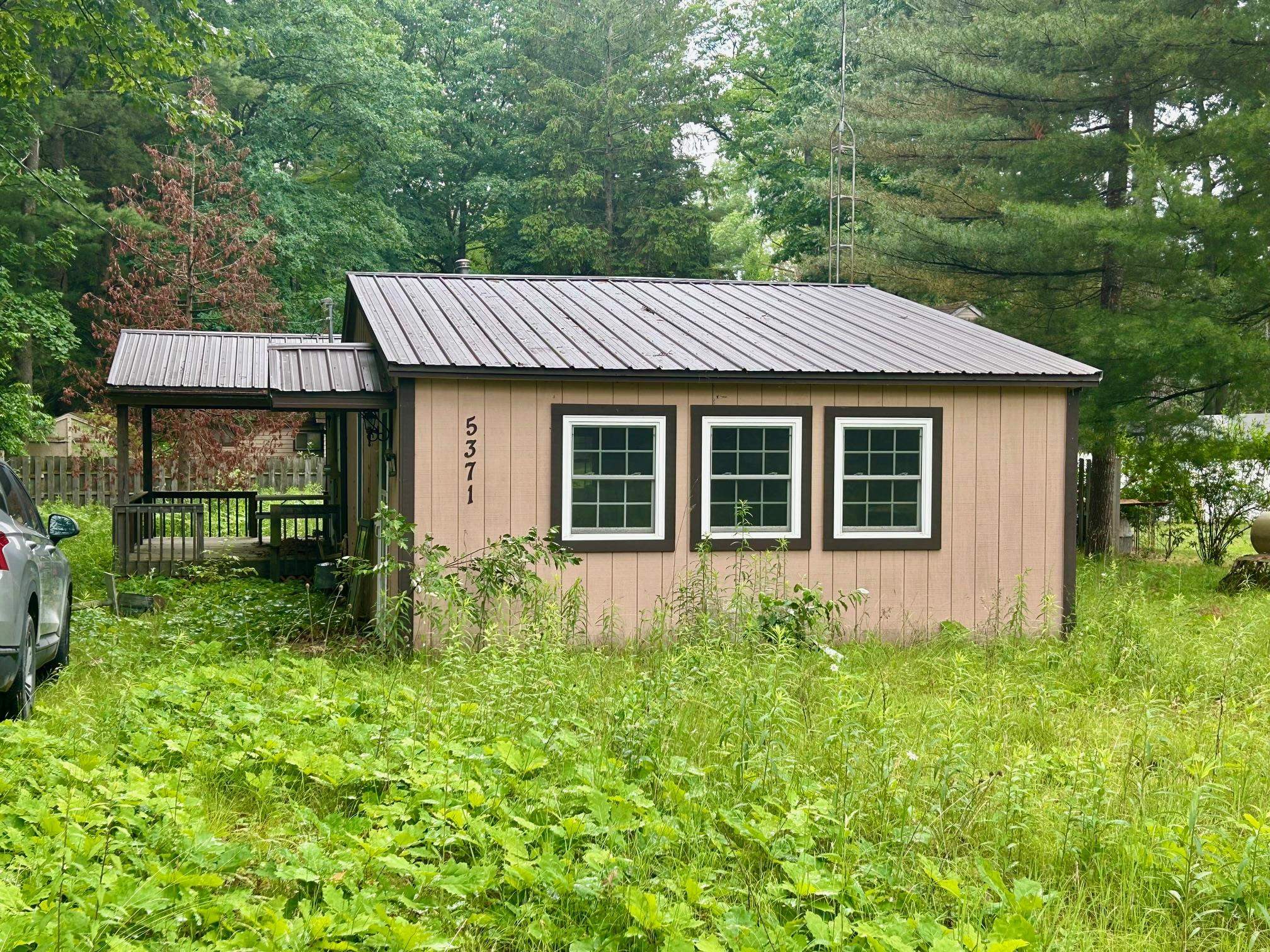 5371 Jewell Road Property Photo 1