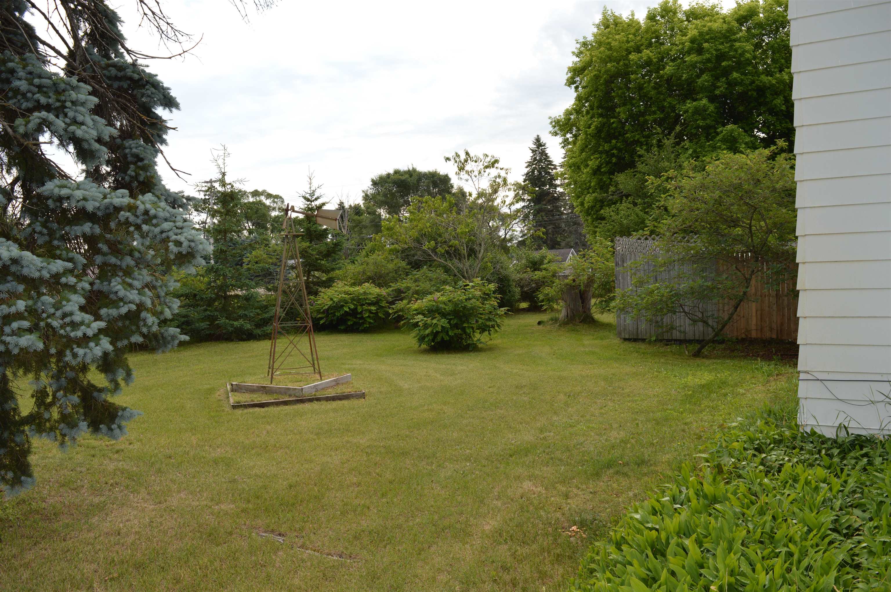 307 Maple Street Property Photo 30
