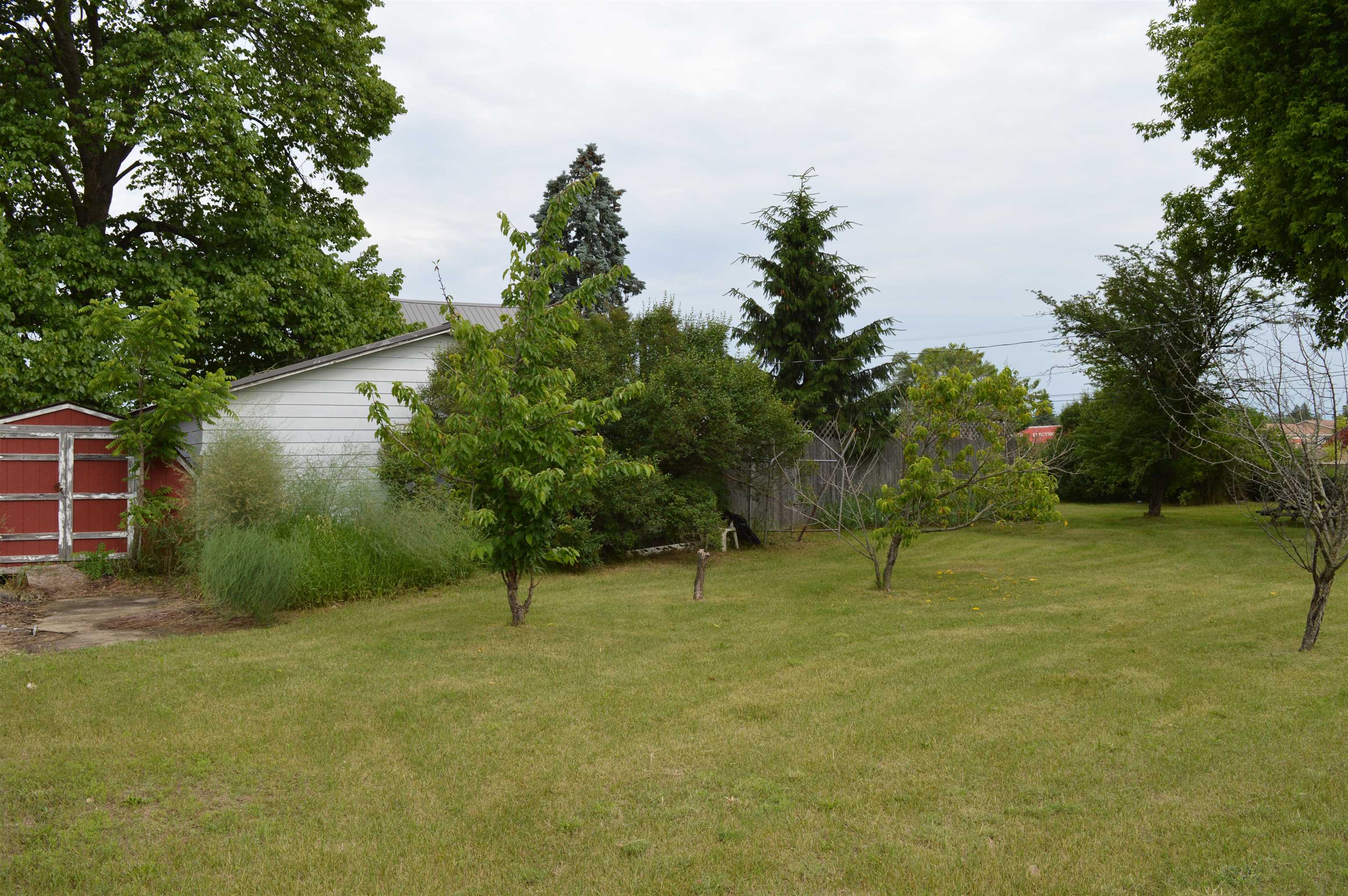 307 Maple Street Property Photo 32