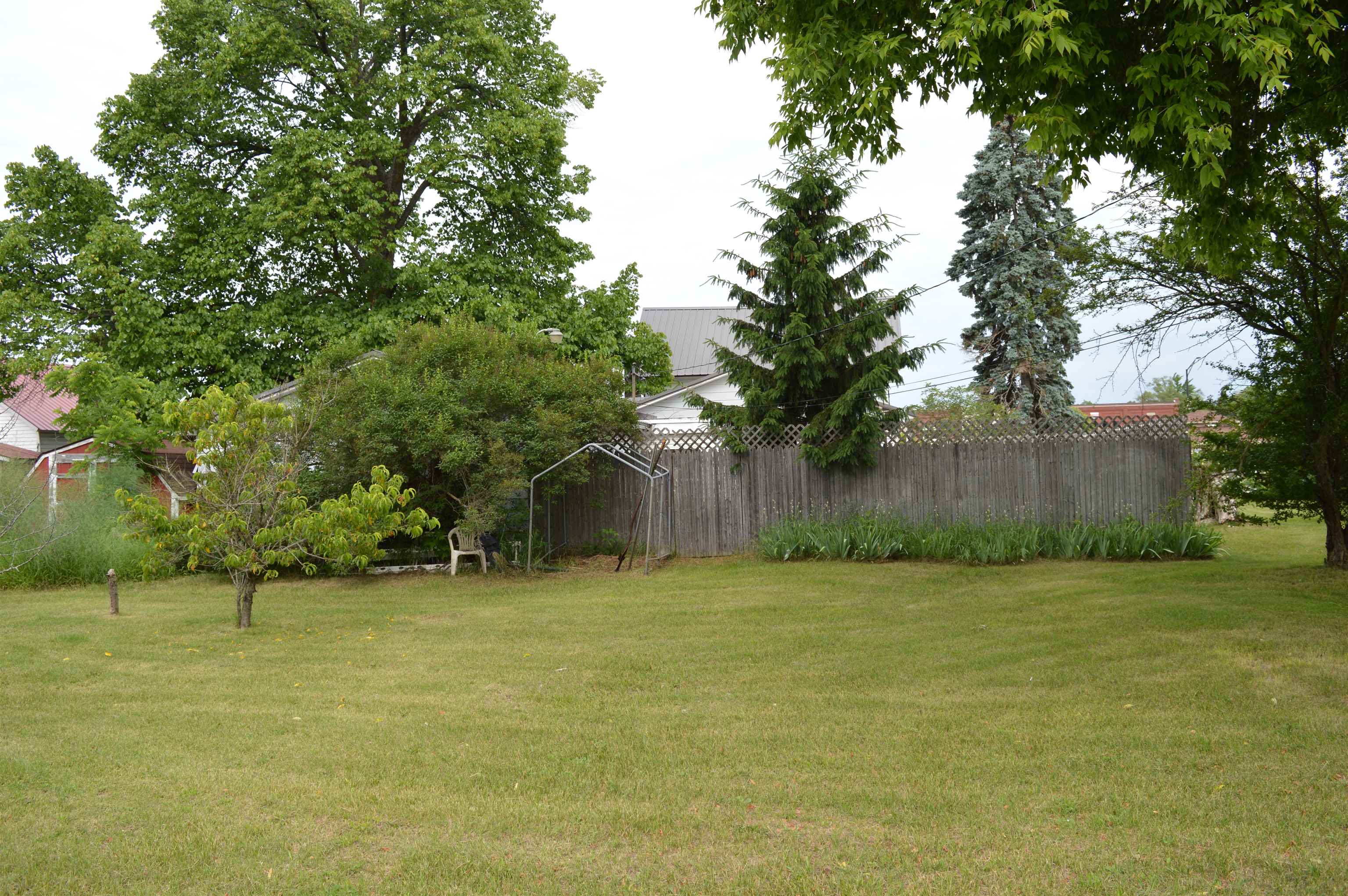 307 Maple Street Property Photo 34