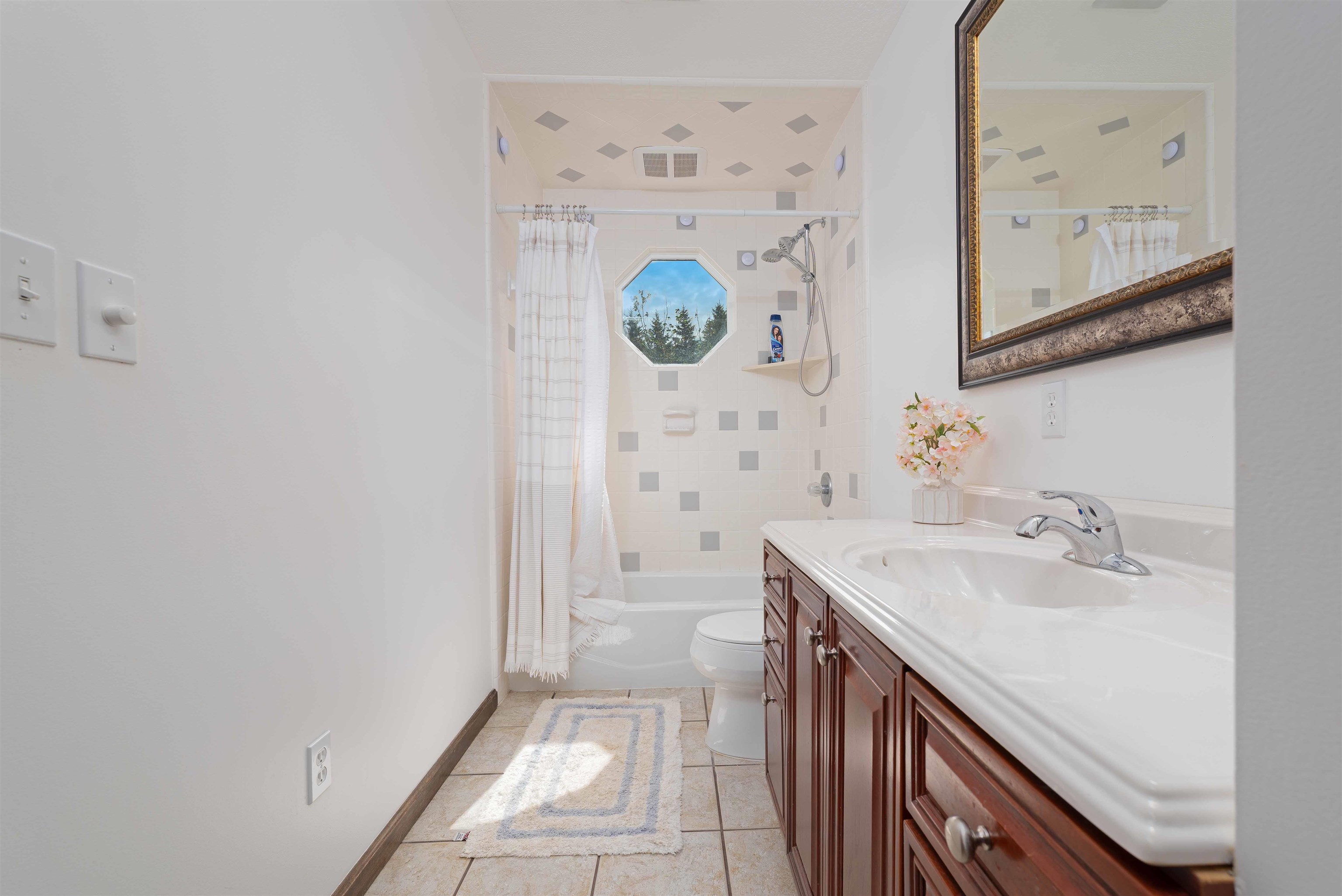 7495 Bennett Road Property Photo 20