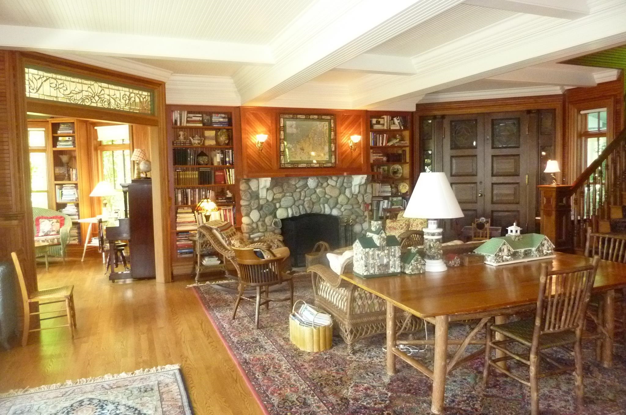 2370 Lake Road Property Photo 11