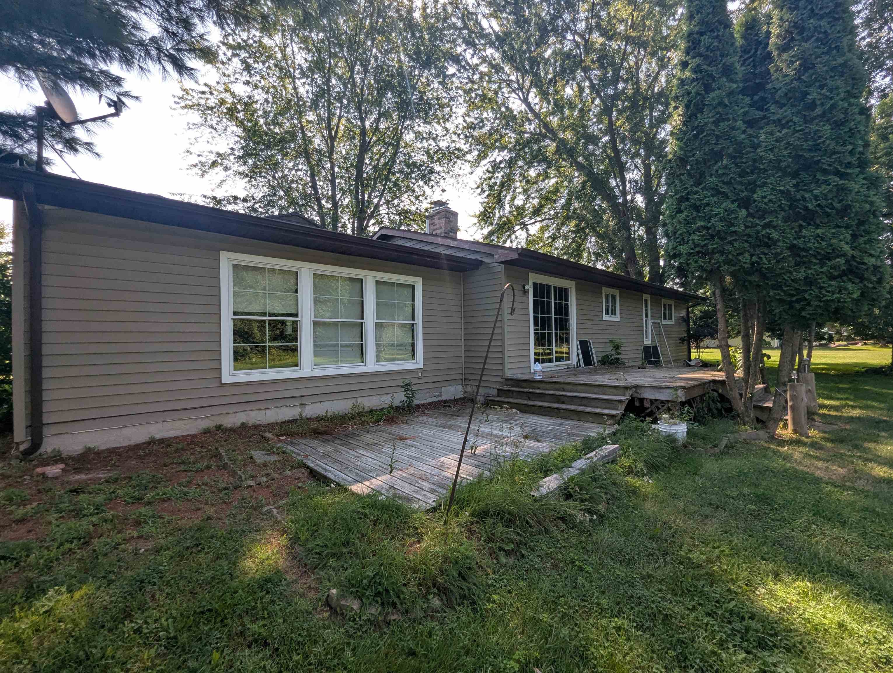 910 N Court Street Property Photo 11