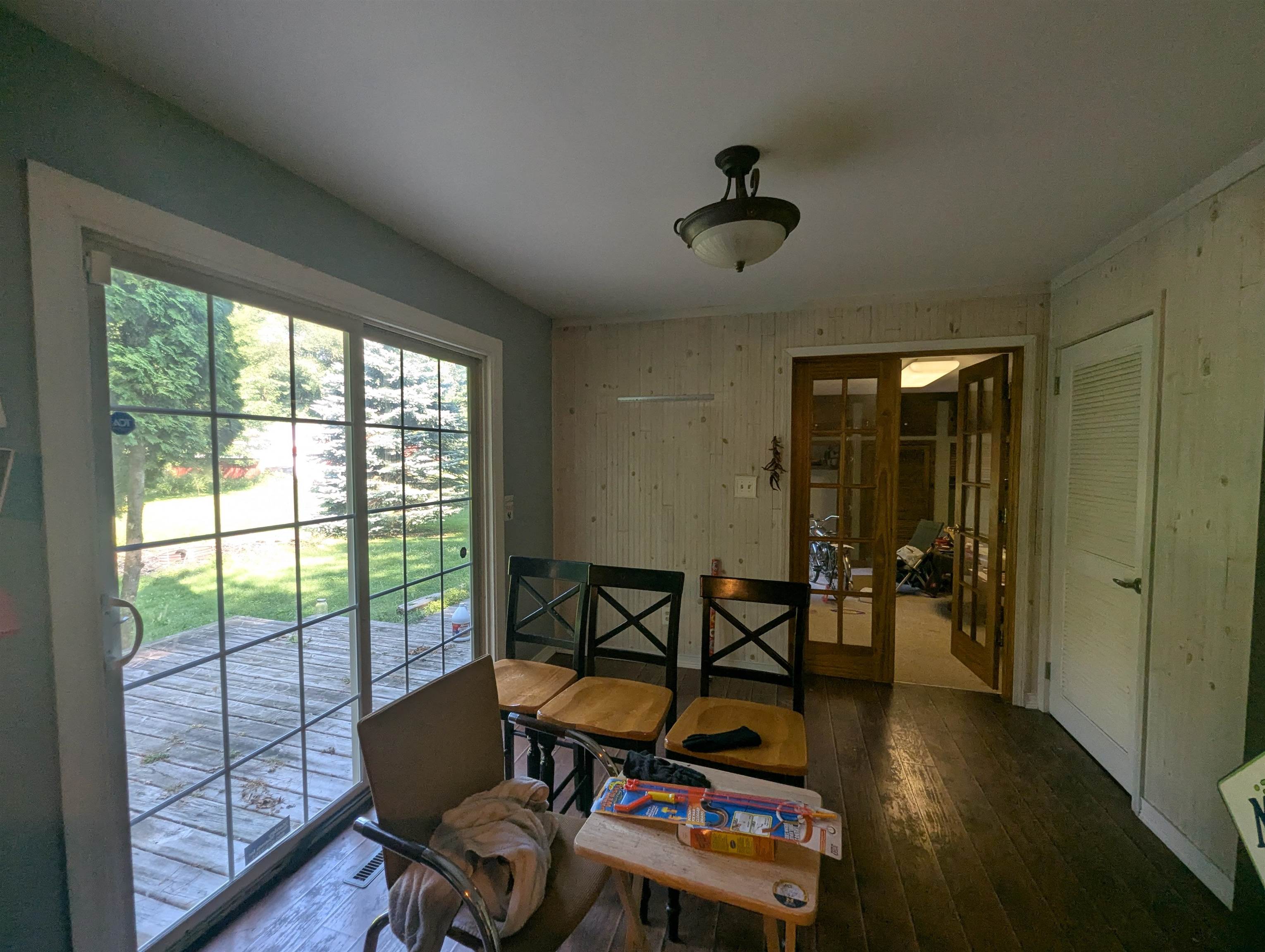 910 N Court Street Property Photo 15