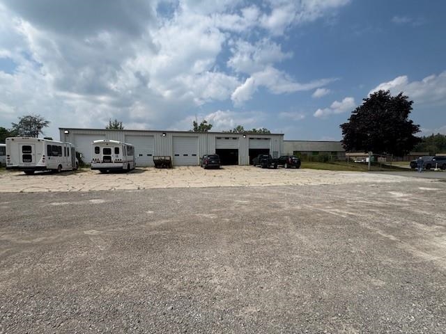 5776 Venture Way Property Photo 4