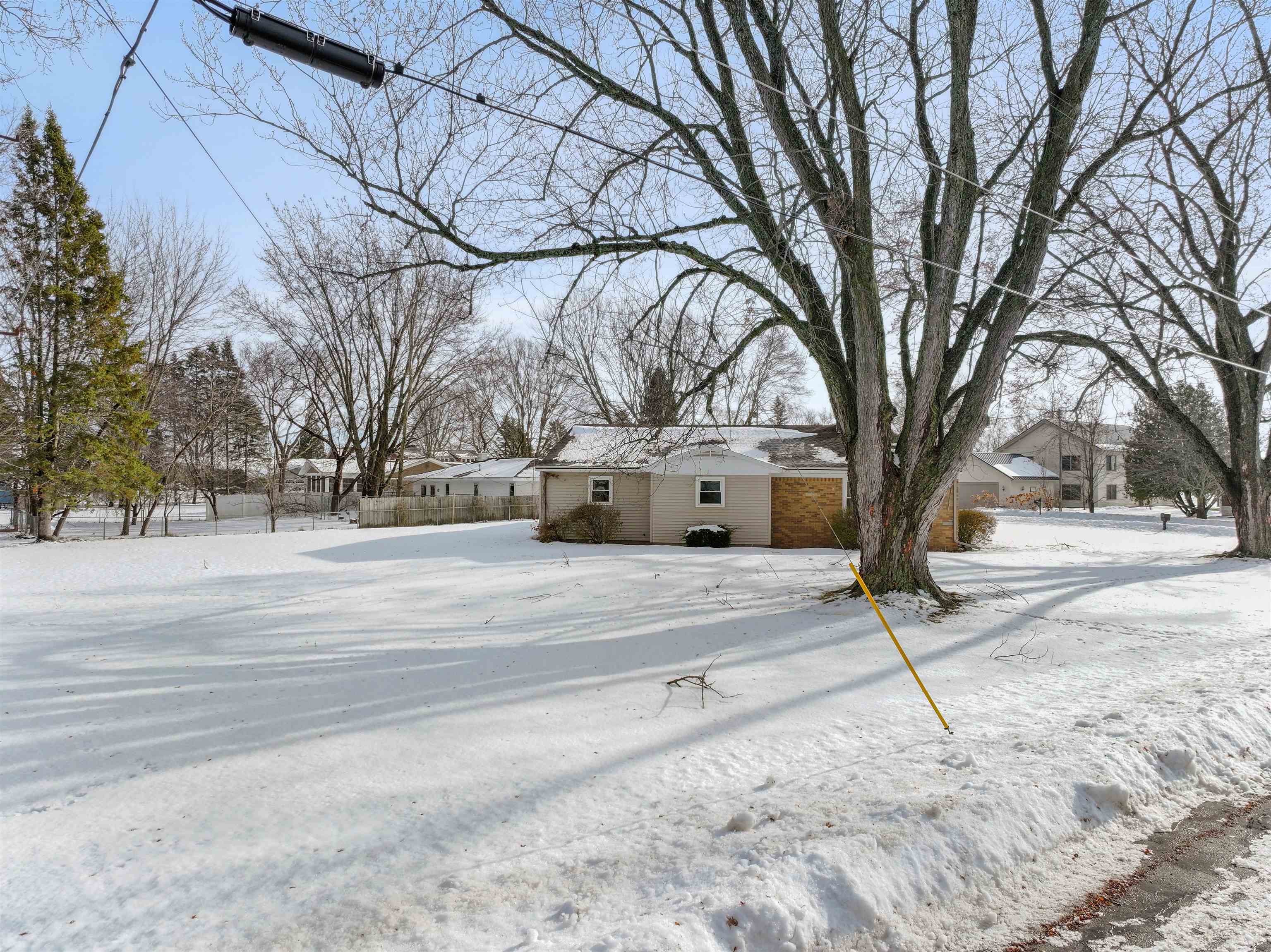 616 Lakeshore Drive Property Photo 40
