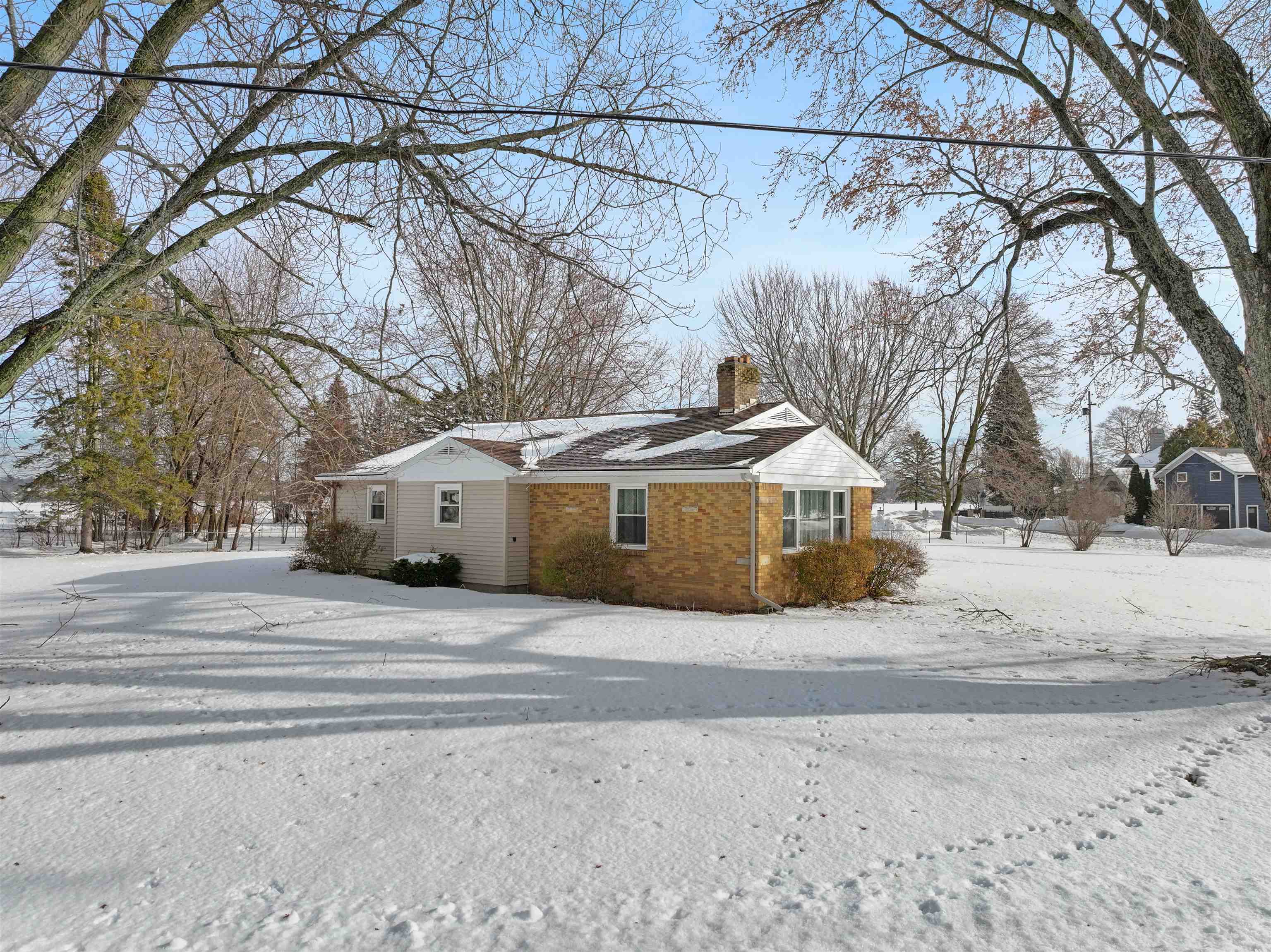 616 Lakeshore Drive Property Photo 41