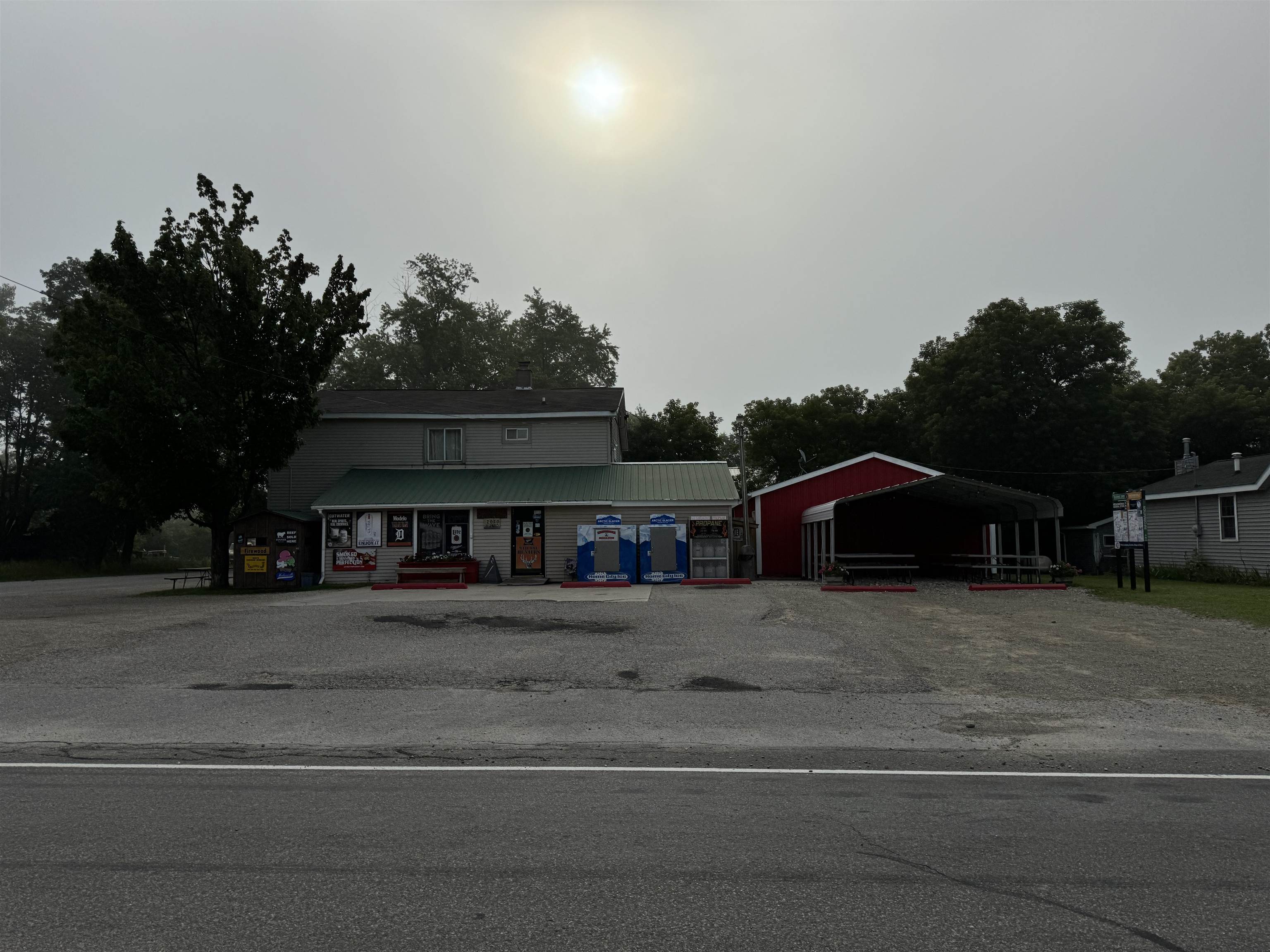 2020 E 24 Road Property Photo 4