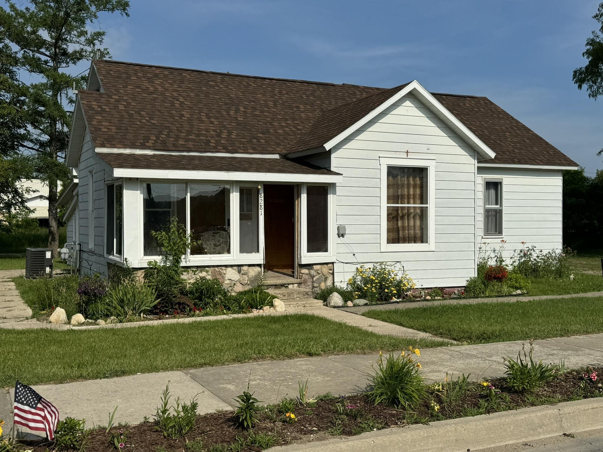 8281 Rapid City Road Property Photo 1