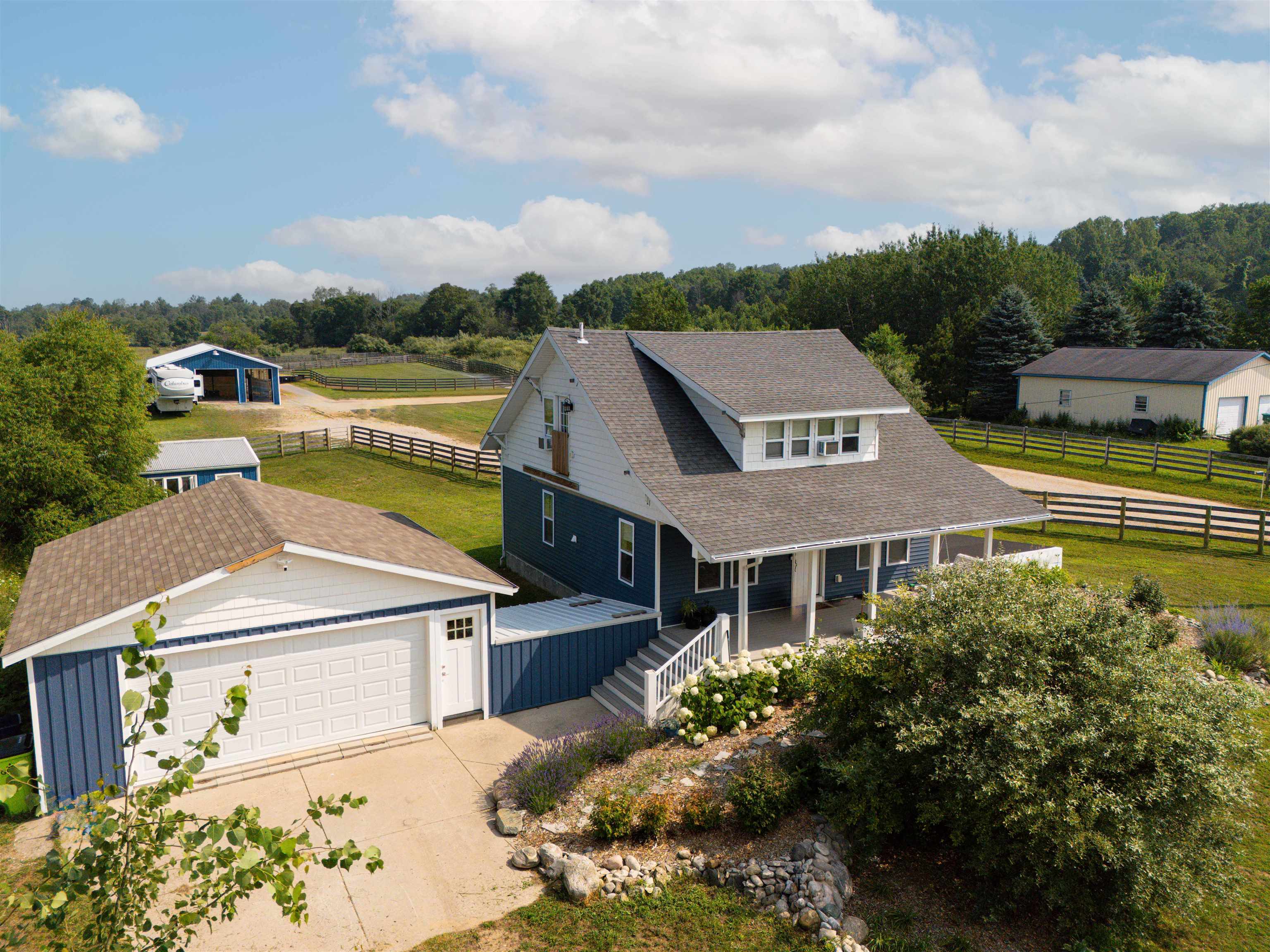 8325 Hawley Road Property Photo 8