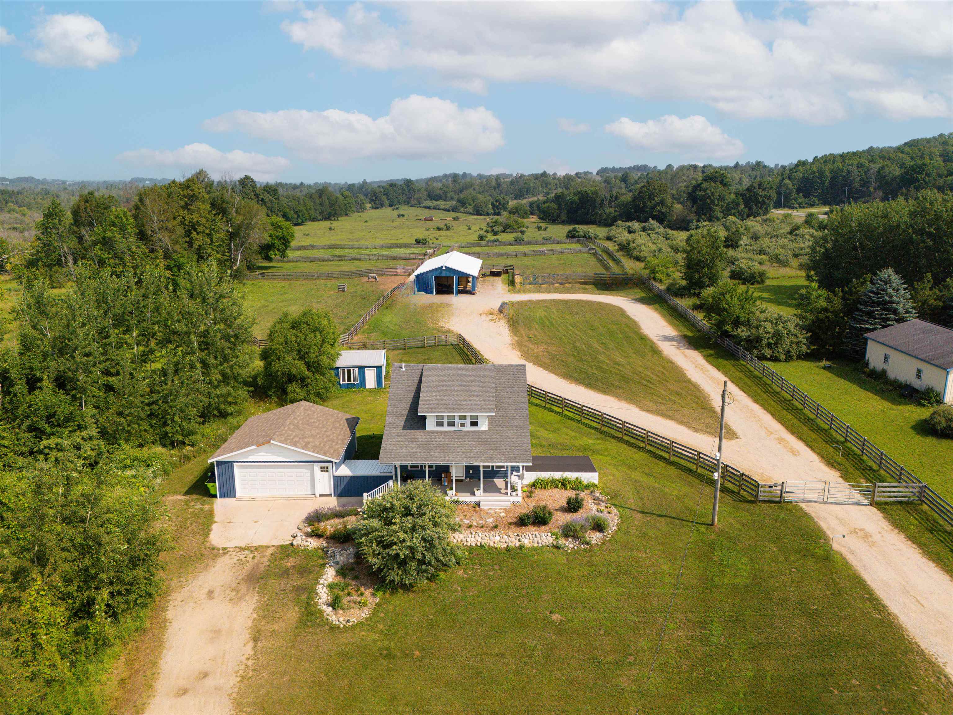 8325 Hawley Road Property Photo 9