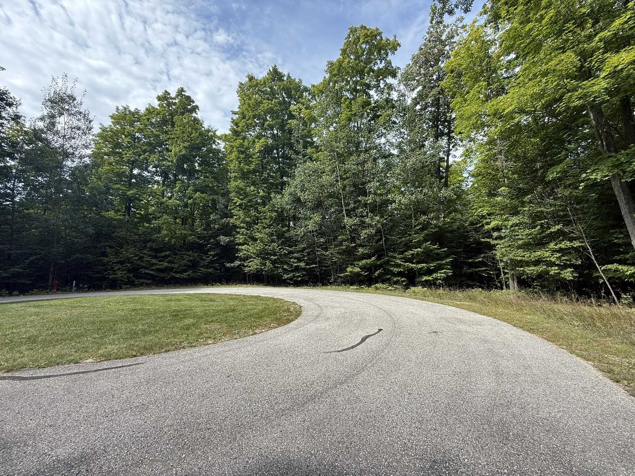 Lot 253 Niblick Court Property Photo 11