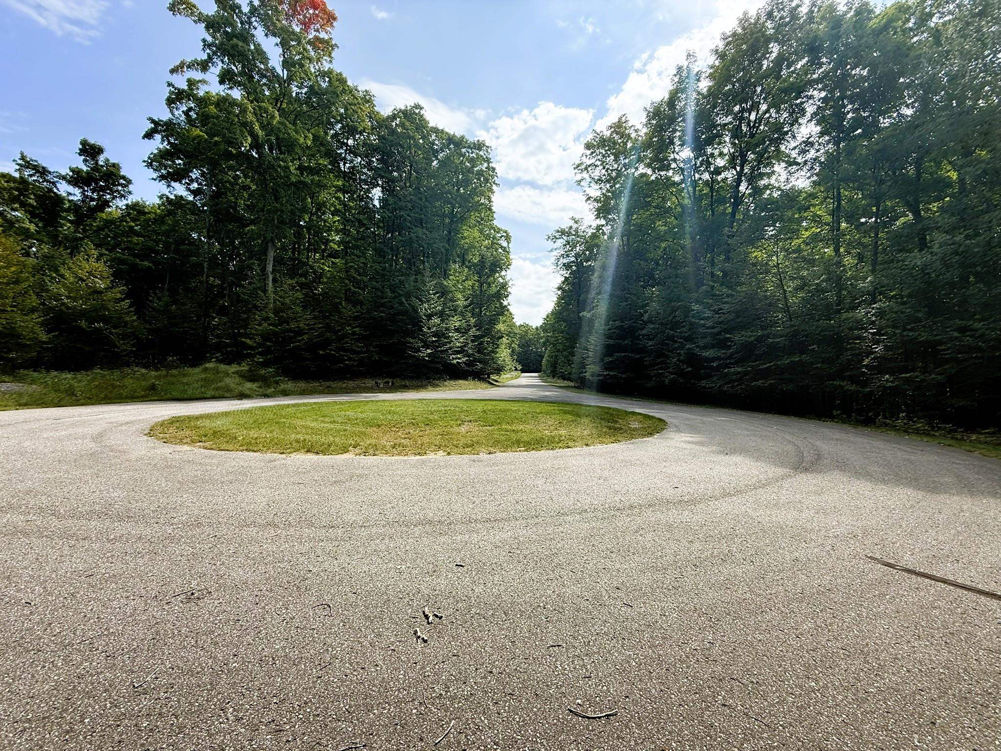 Lot 253 Niblick Court Property Photo 12