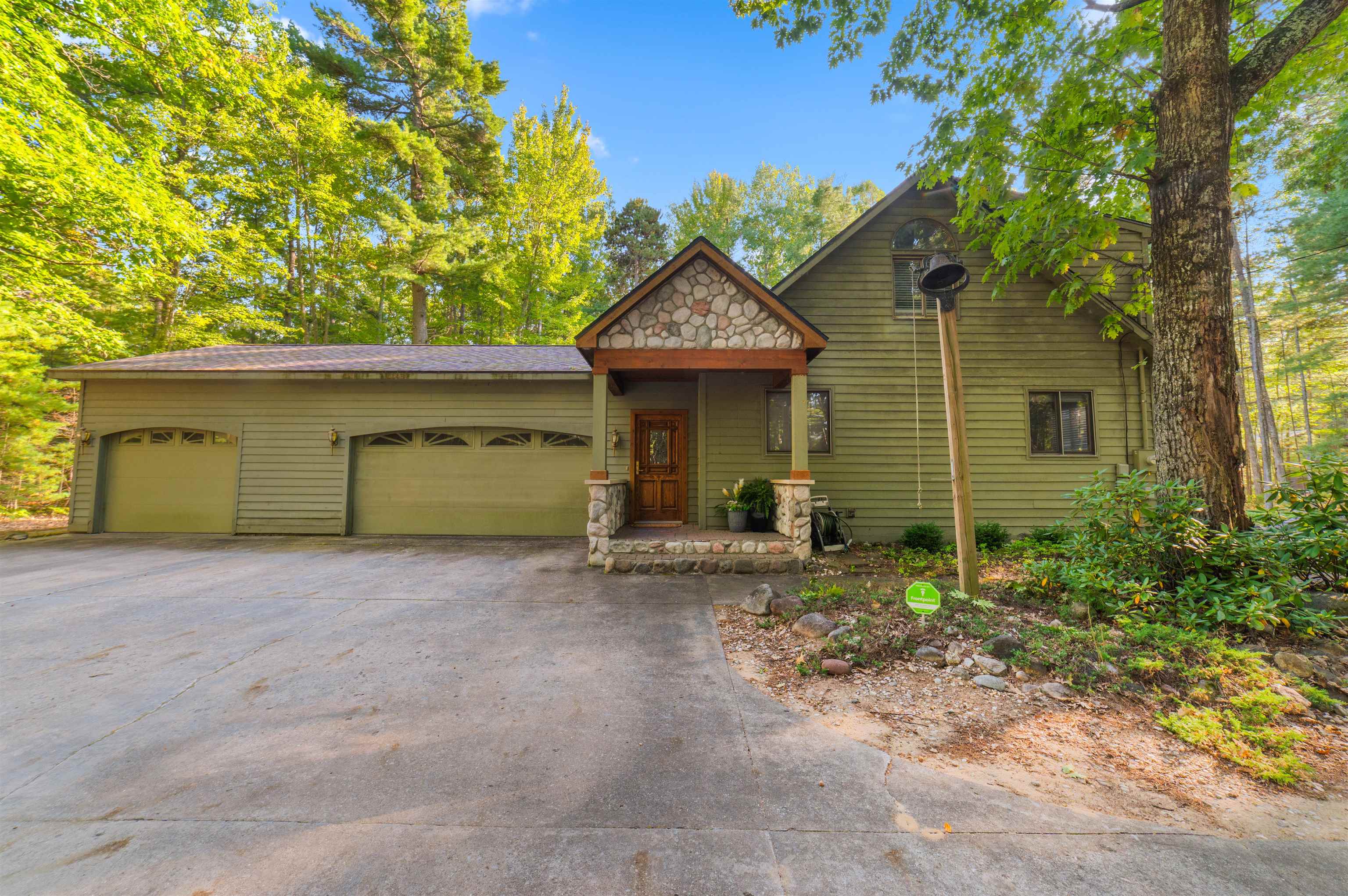6993 Nw Aarwood Road Property Photo 1