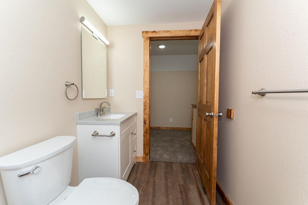 216 W Fifth Street Property Photo 59