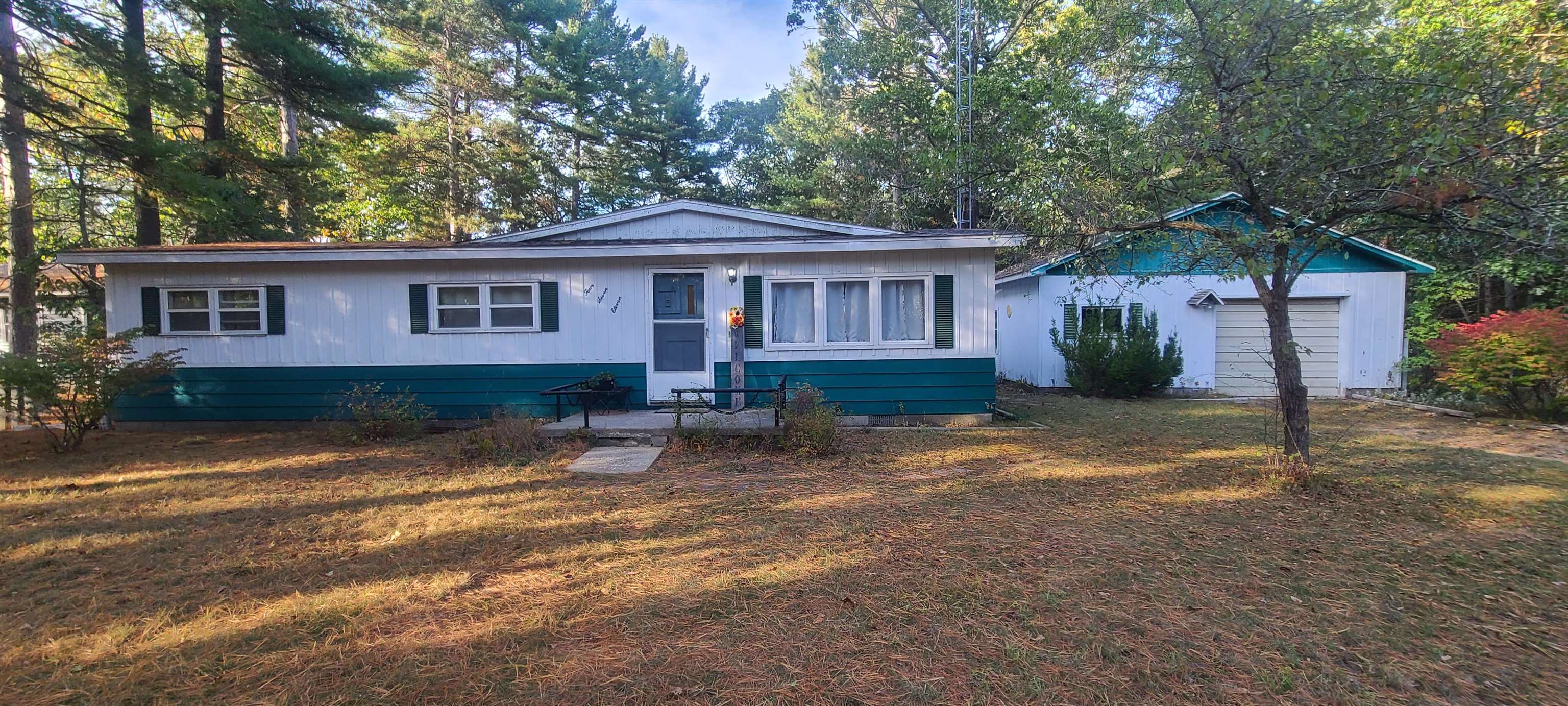 4711 Interlake Drive