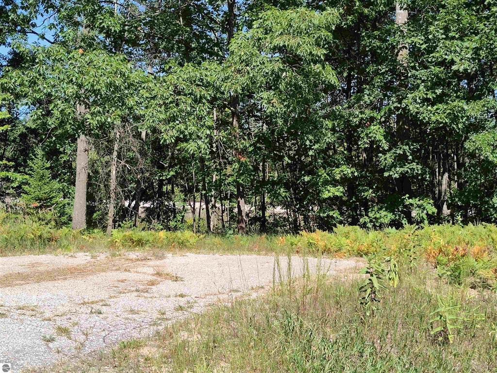 Tbd N Circle E Property Photo 6