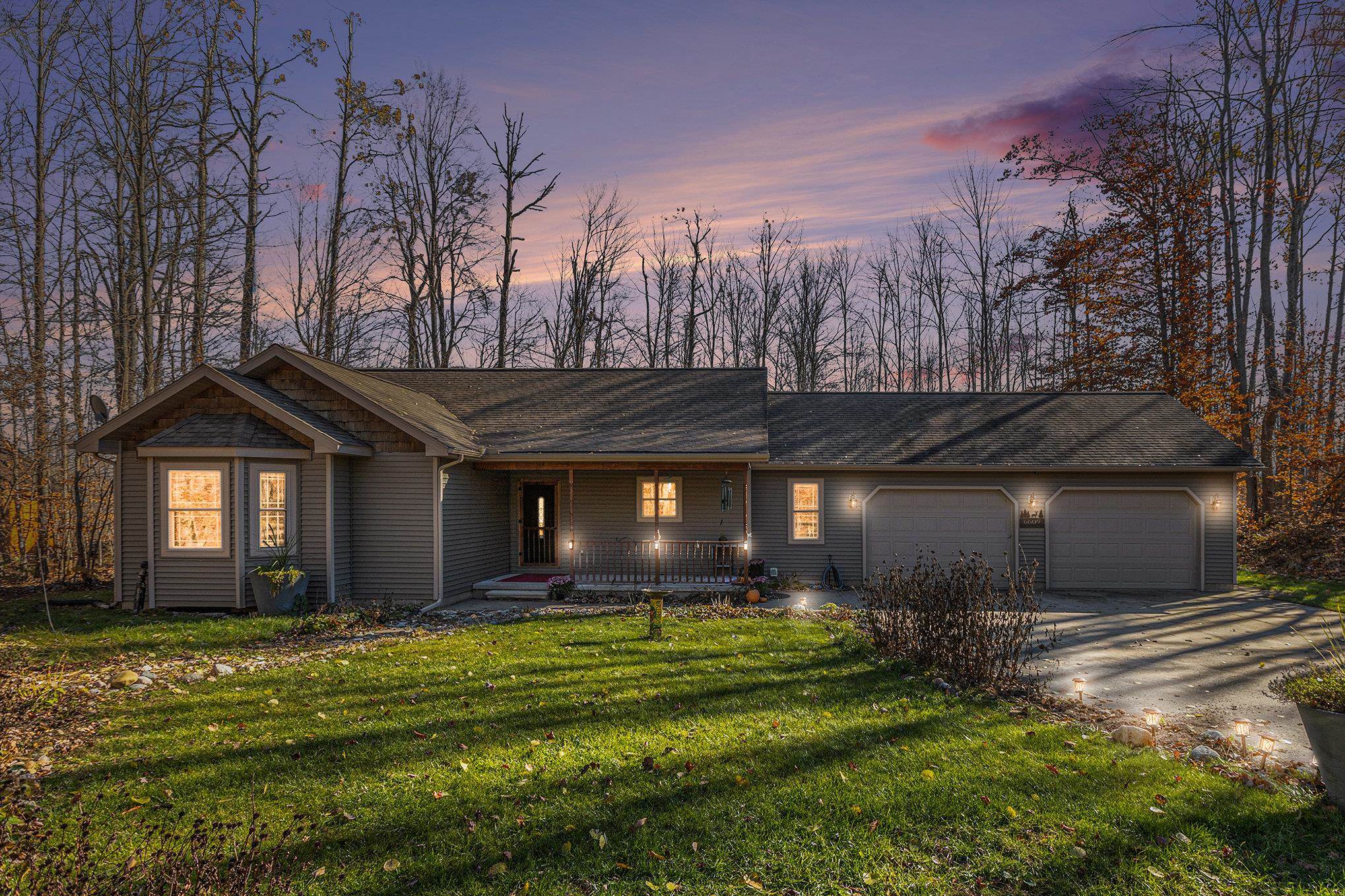 6609 Deepwood Drive Property Photo 1