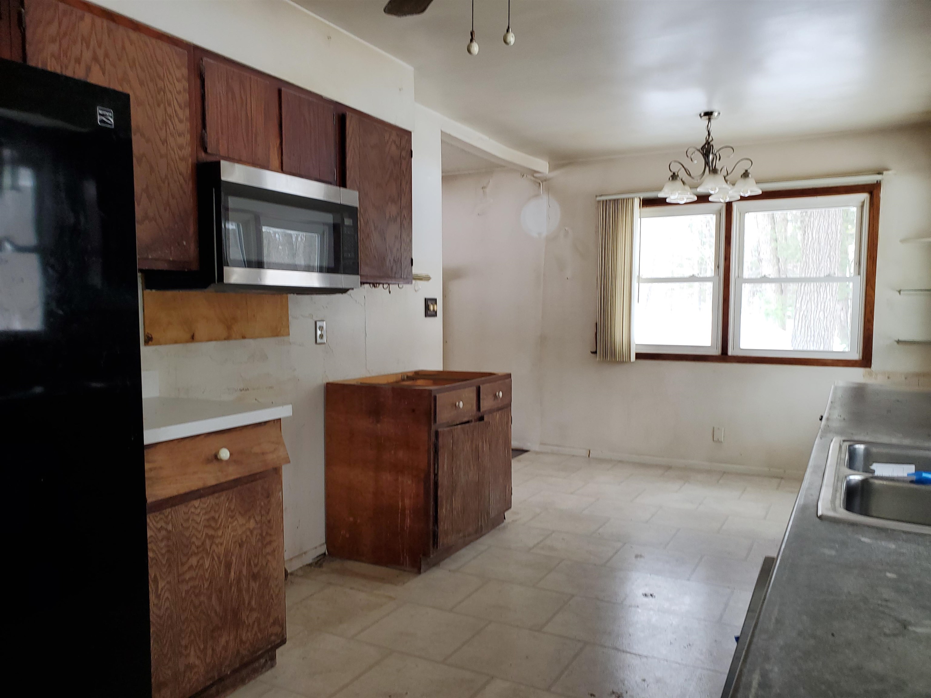 7323 Karlin Road Property Photo 5