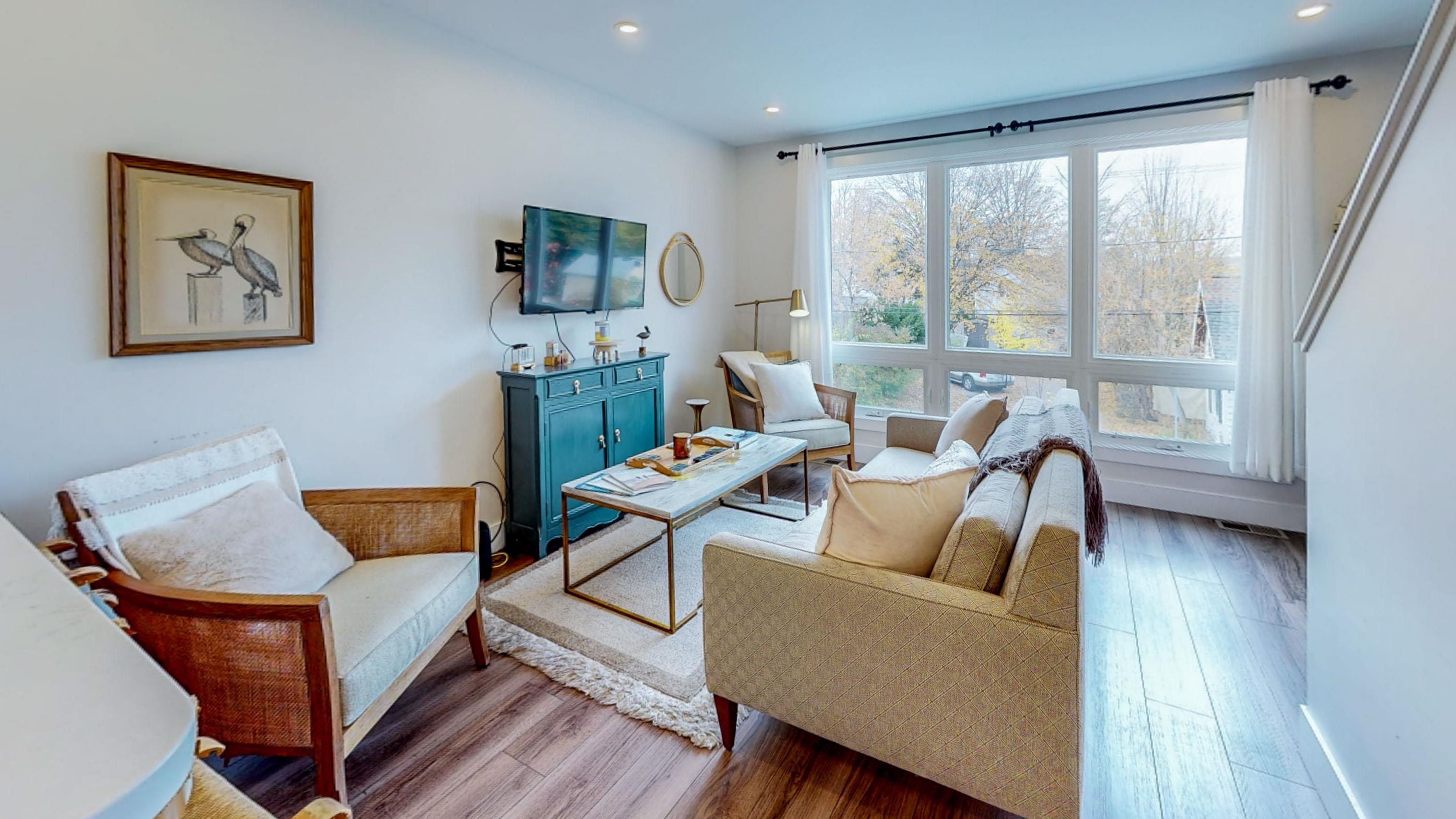 208 Gillis Street Property Photo 15