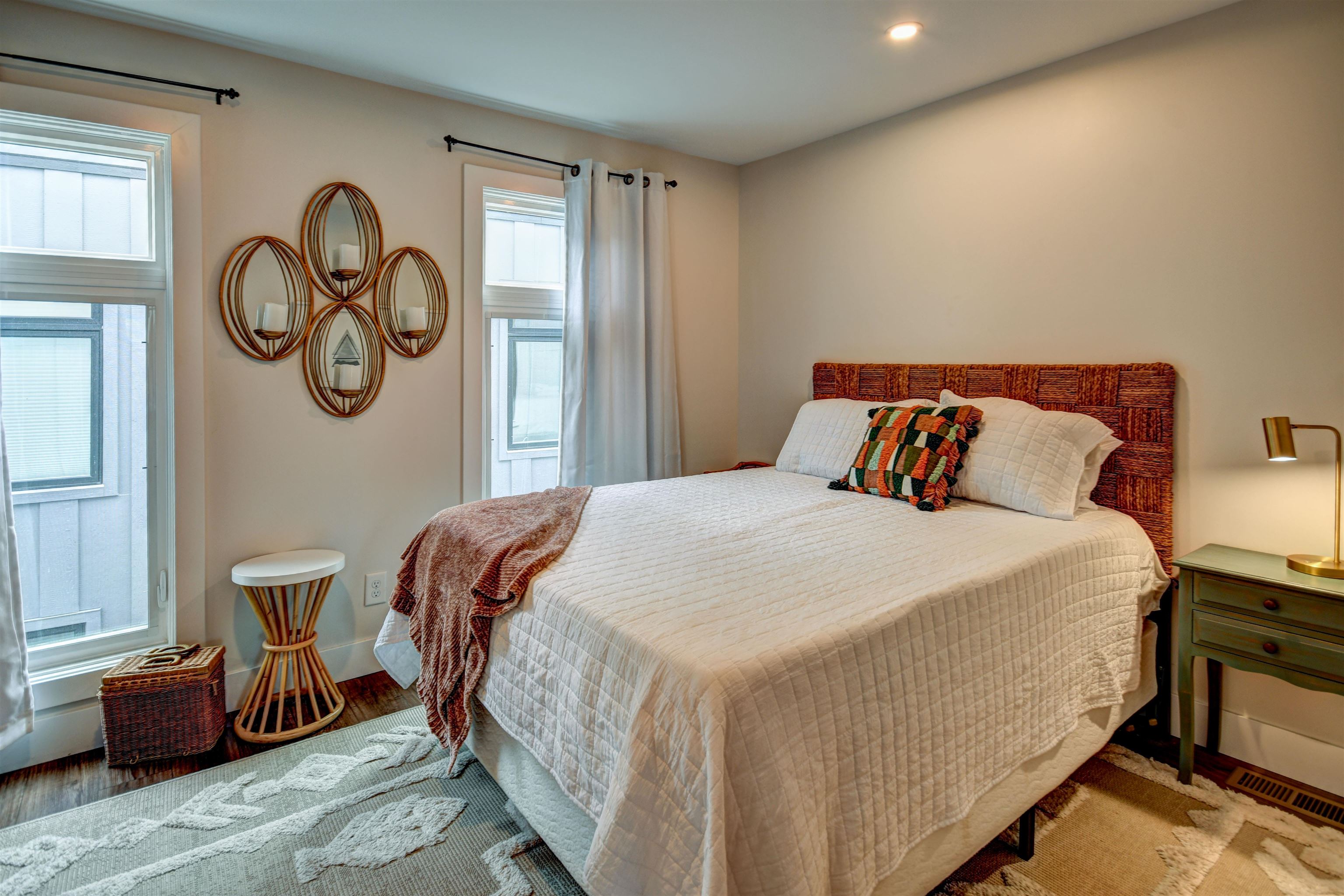 208 Gillis Street Property Photo 25