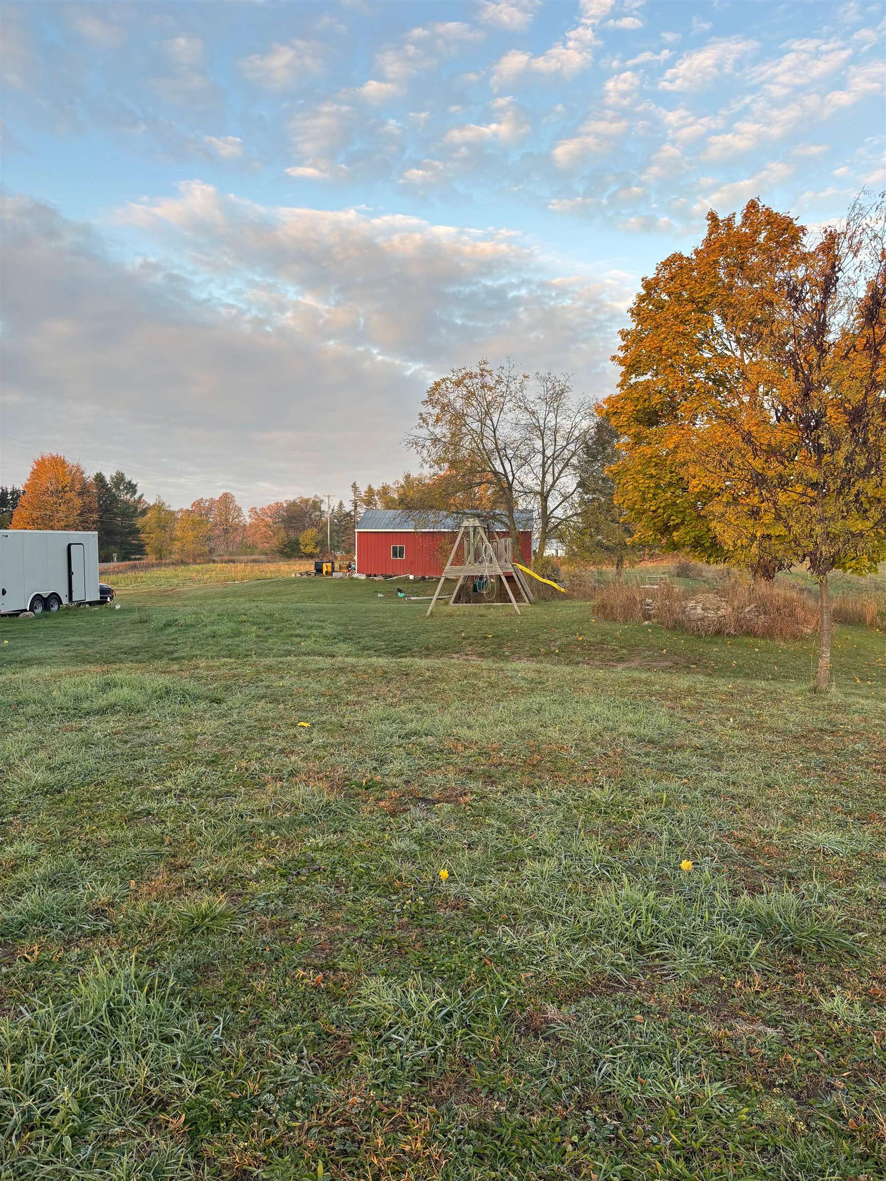 917 E River Property Photo 10