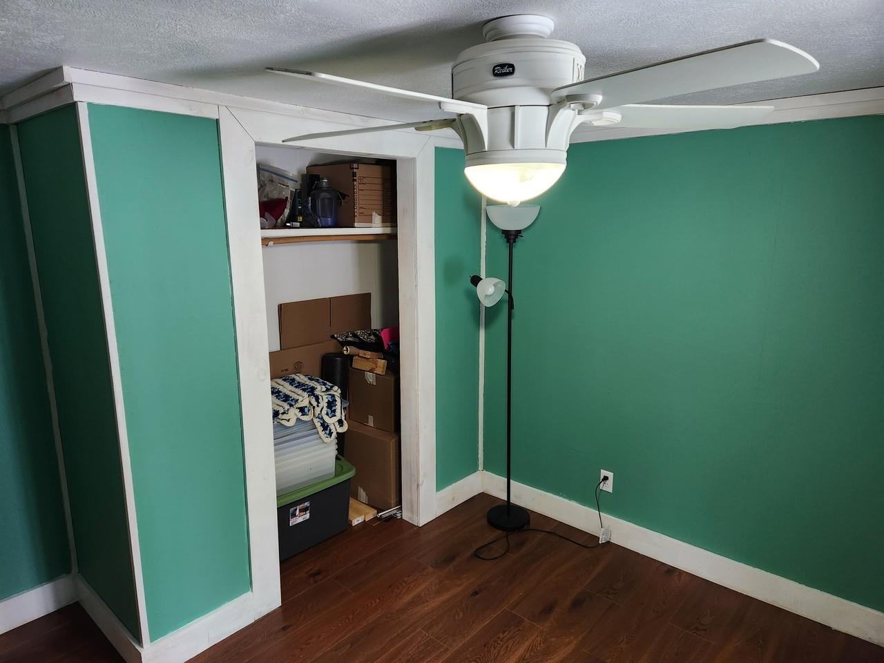 5611 Ne East Shore Drive Property Photo 21